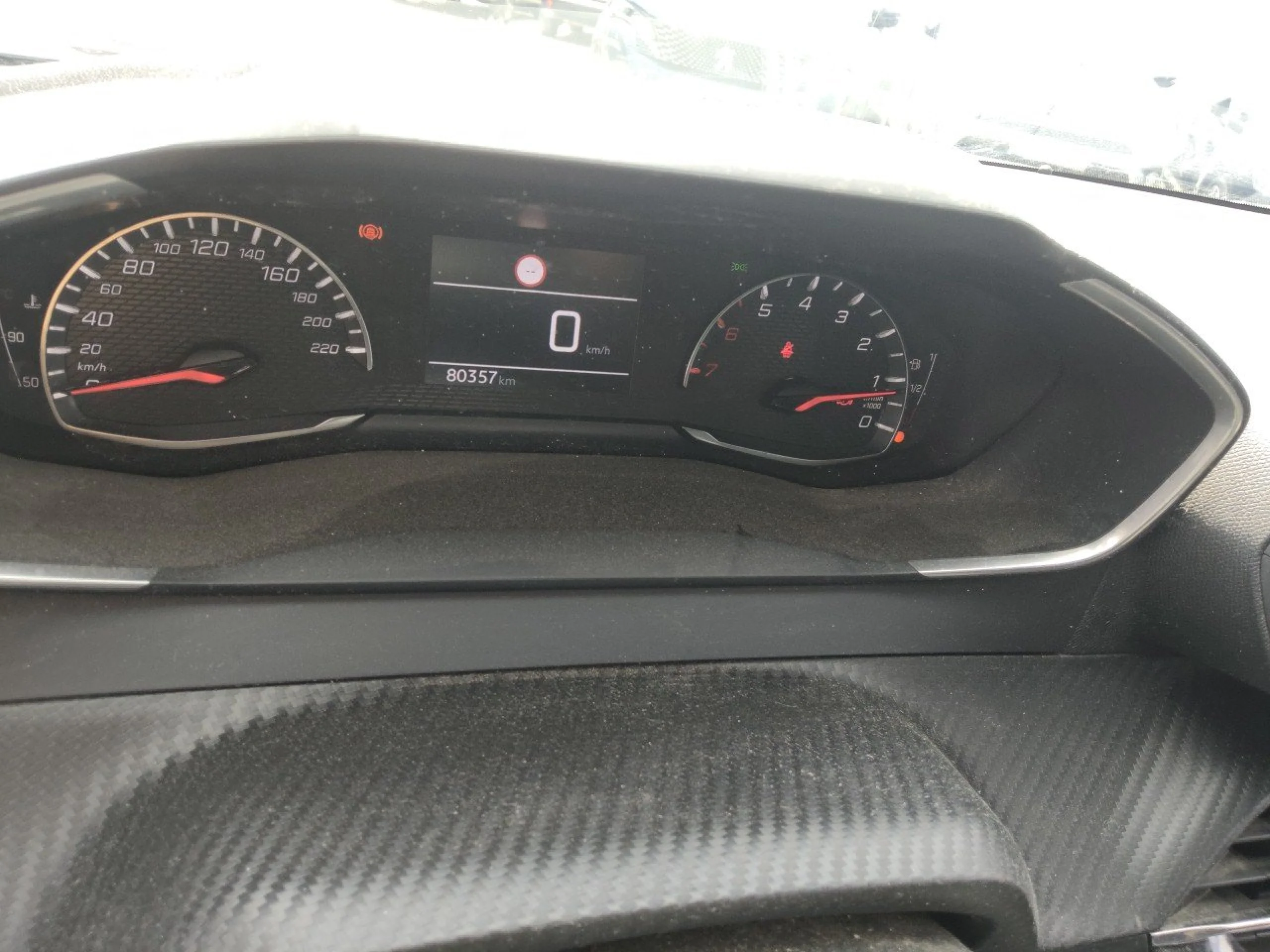 Peugeot 2008 Active Pack BlueHDI 81kW (110CV) - Foto 8