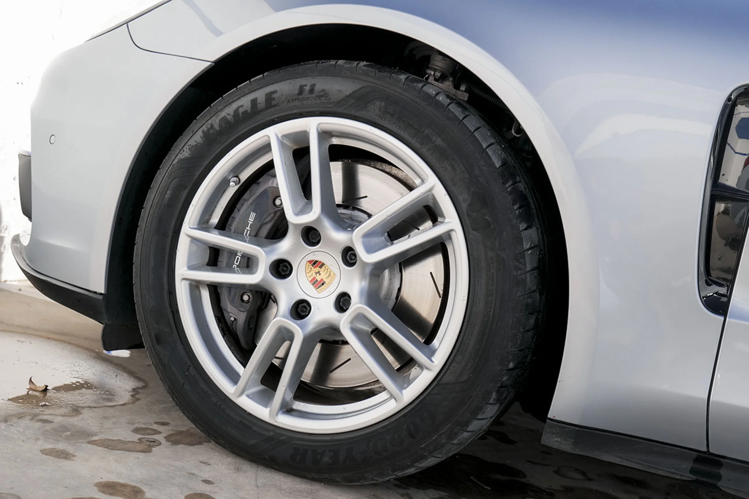 Porsche Panamera 4 EHybrid - Foto 11