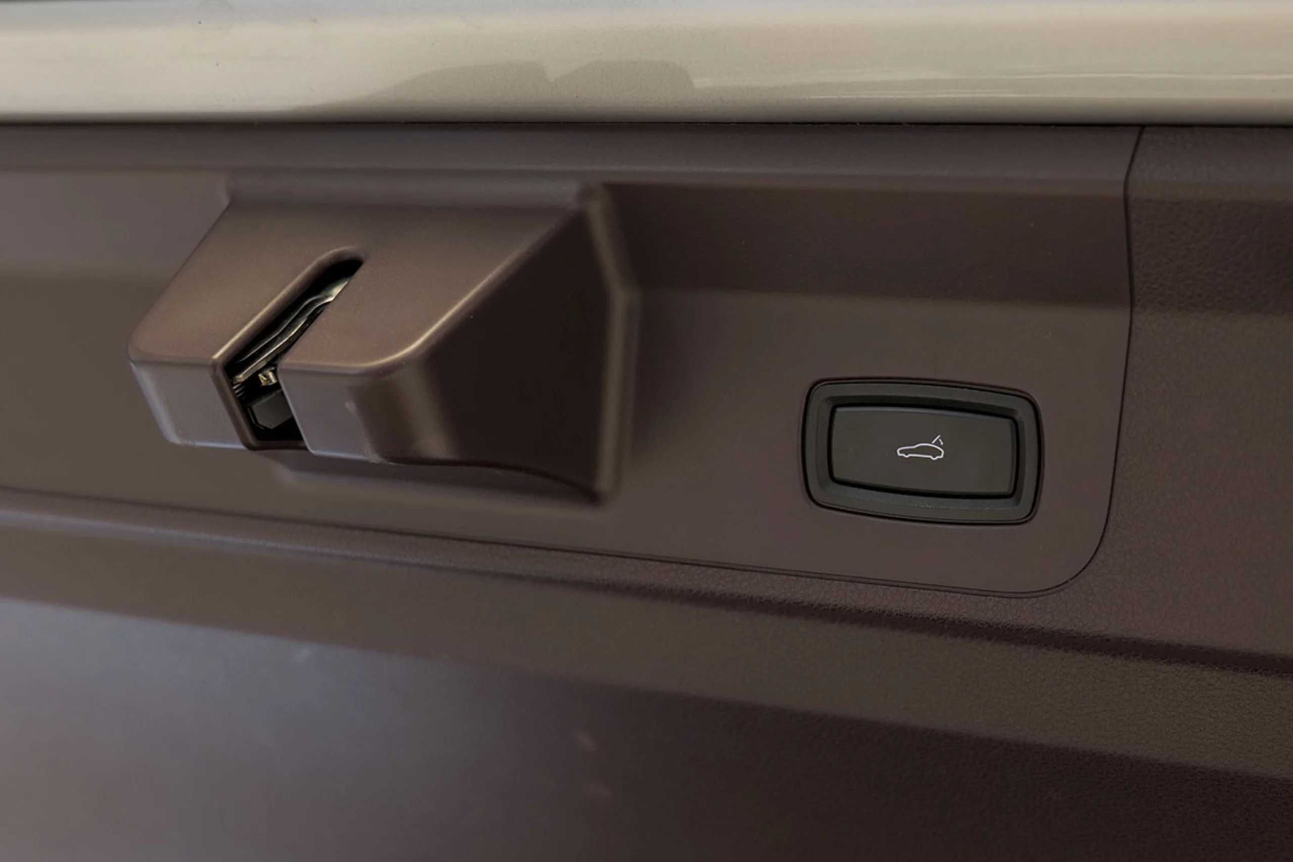 Porsche Panamera 4 EHybrid - Foto 35