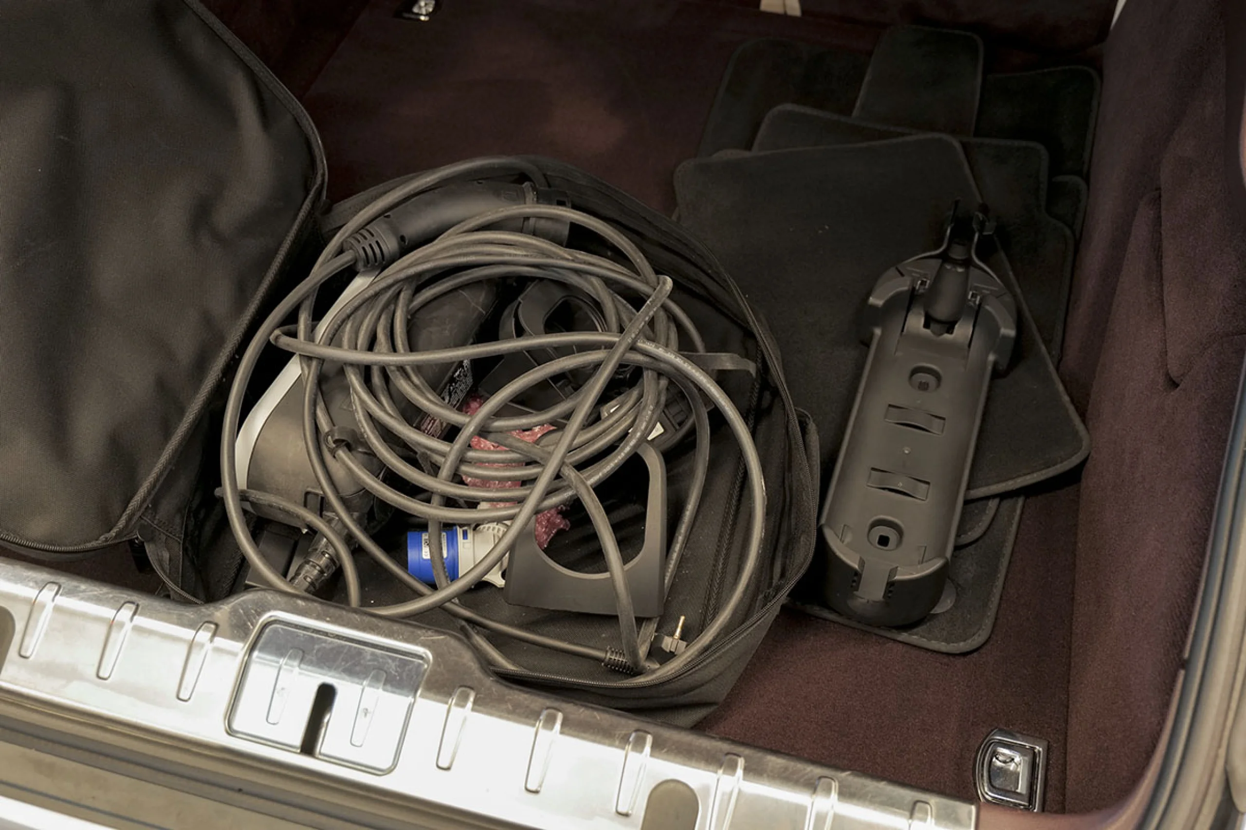 Porsche Panamera 4 EHybrid - Foto 38