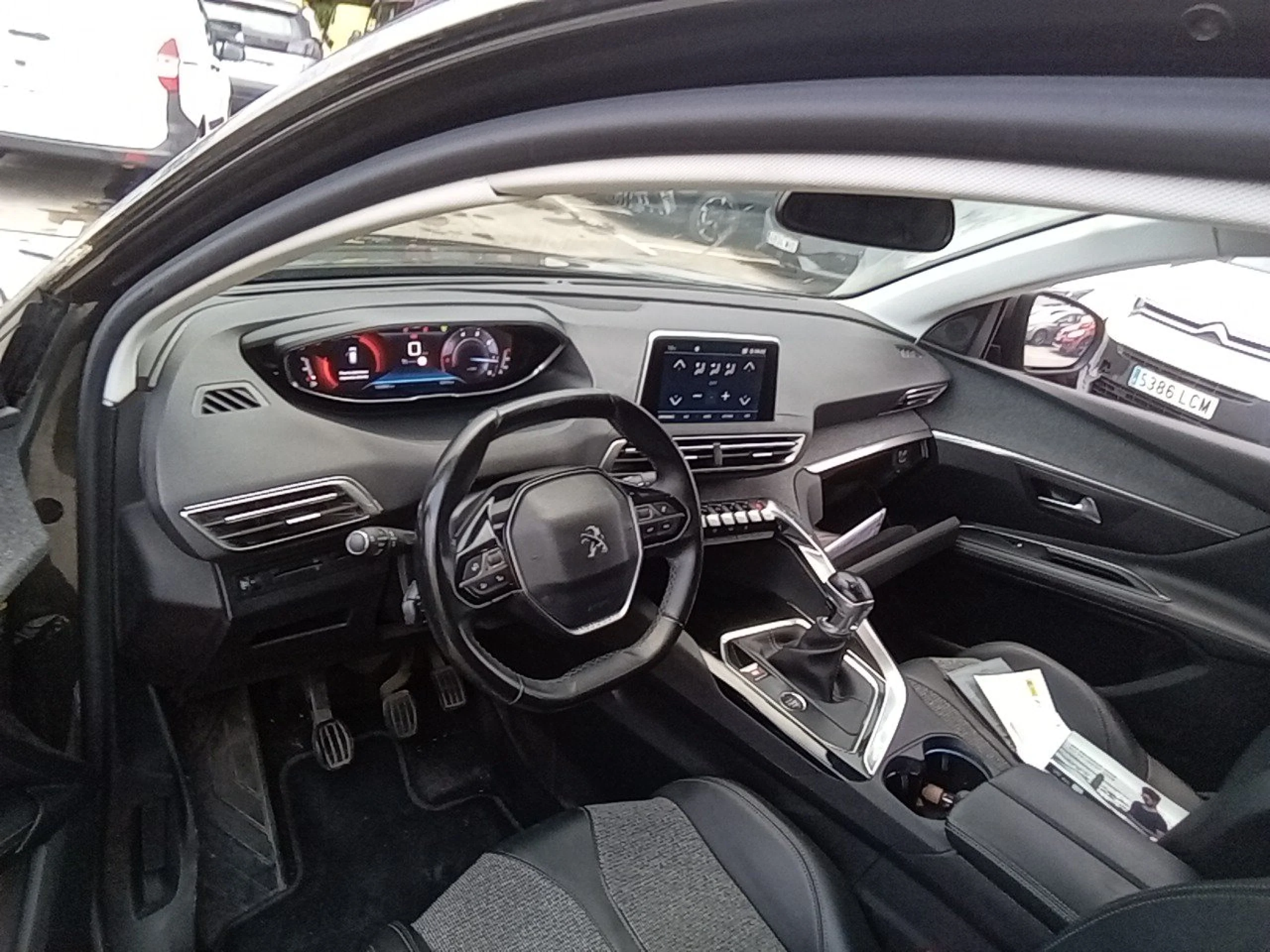 Peugeot 3008 1.5 BlueHDi 96kW (130CV) S&amp;S Allure - Foto 7