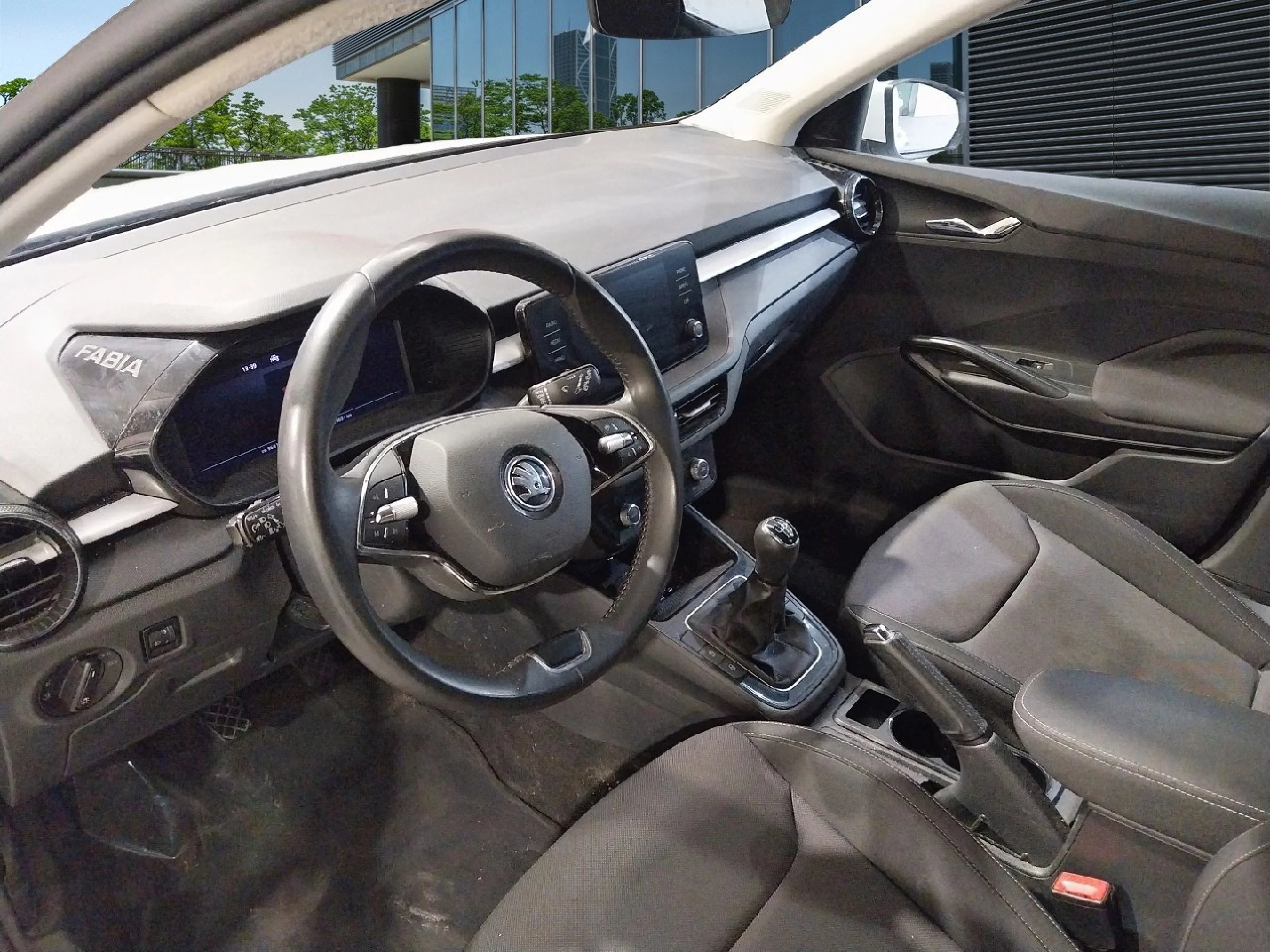 Skoda Fabia 1.0 MPI 59KW (80CV) Essence - Foto 7