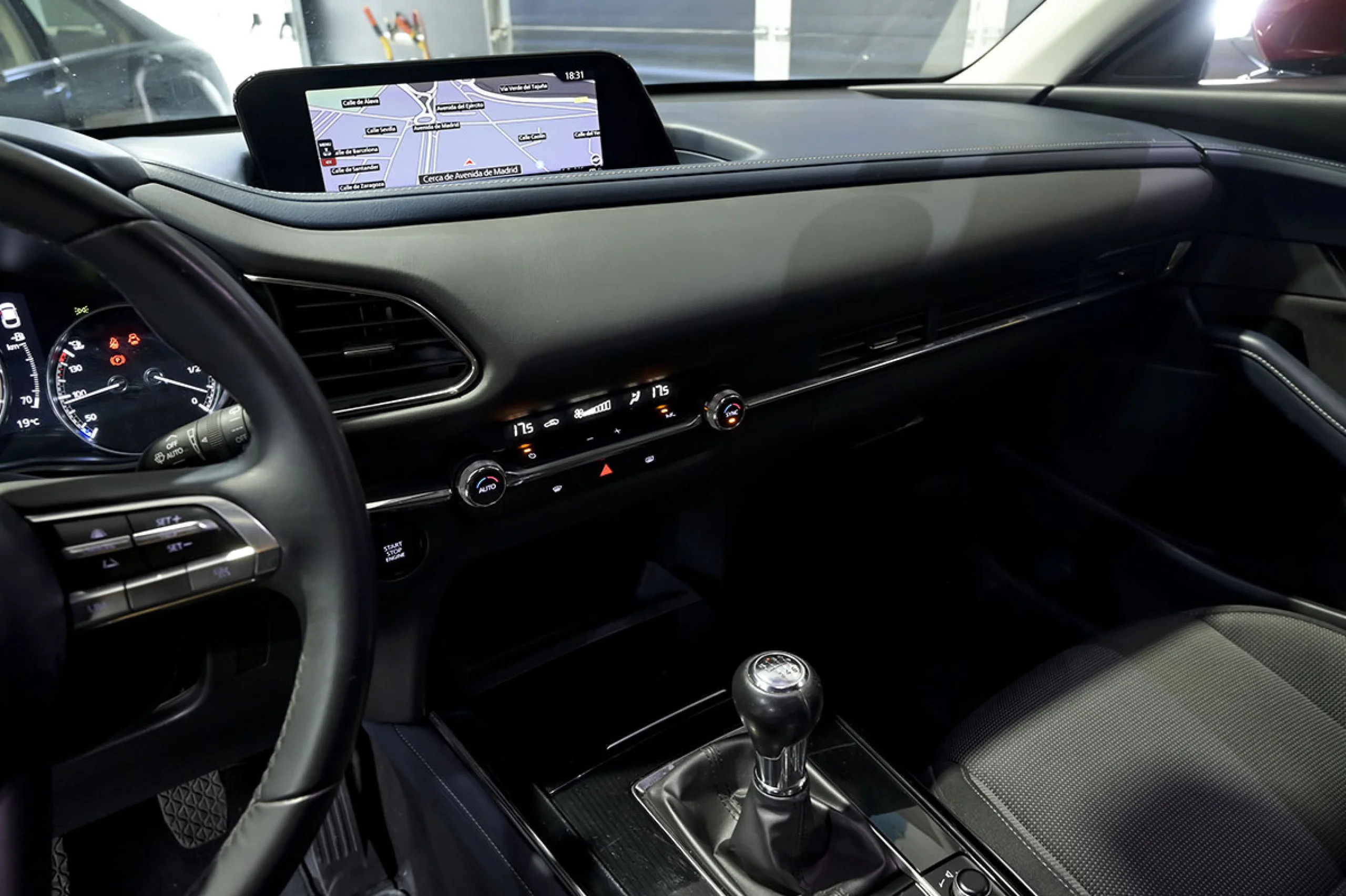 Mazda CX-30 SKYACTIVX 2.0 132 kW Evolution - Foto 28