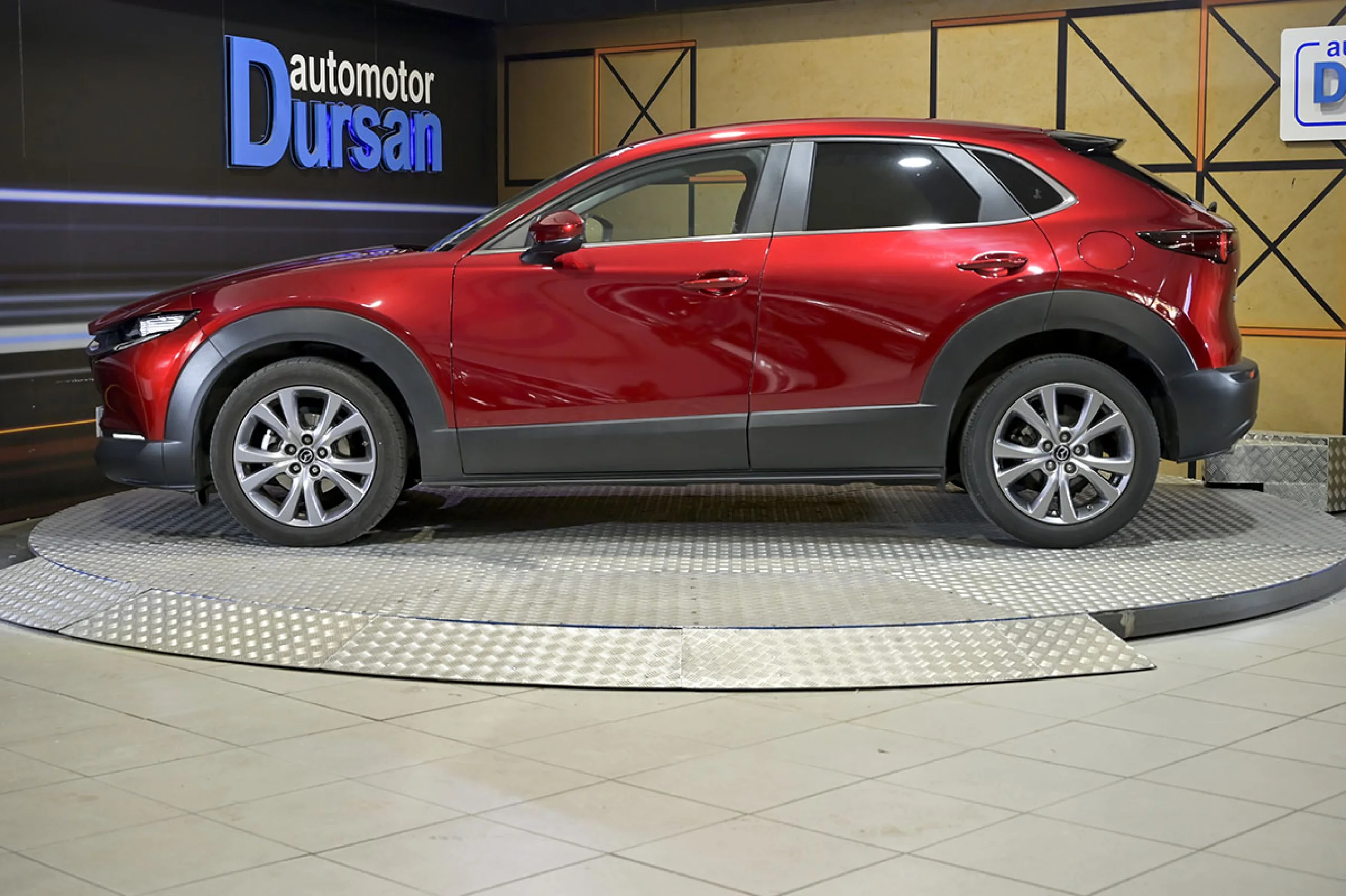 Mazda CX-30 SKYACTIVX 2.0 132 kW Evolution - Foto 18
