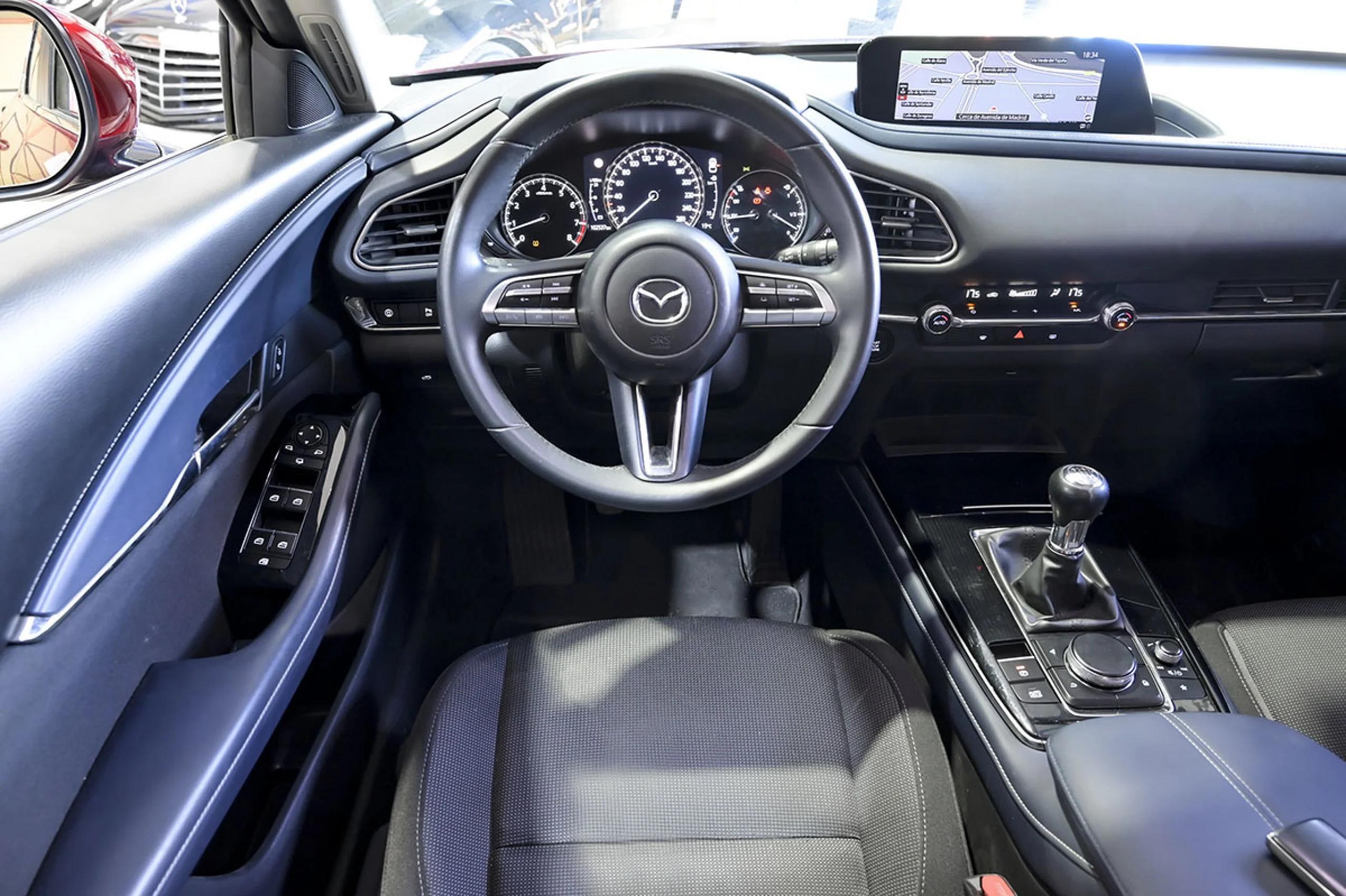 Mazda CX-30 SKYACTIVX 2.0 132 kW Evolution - Foto 36