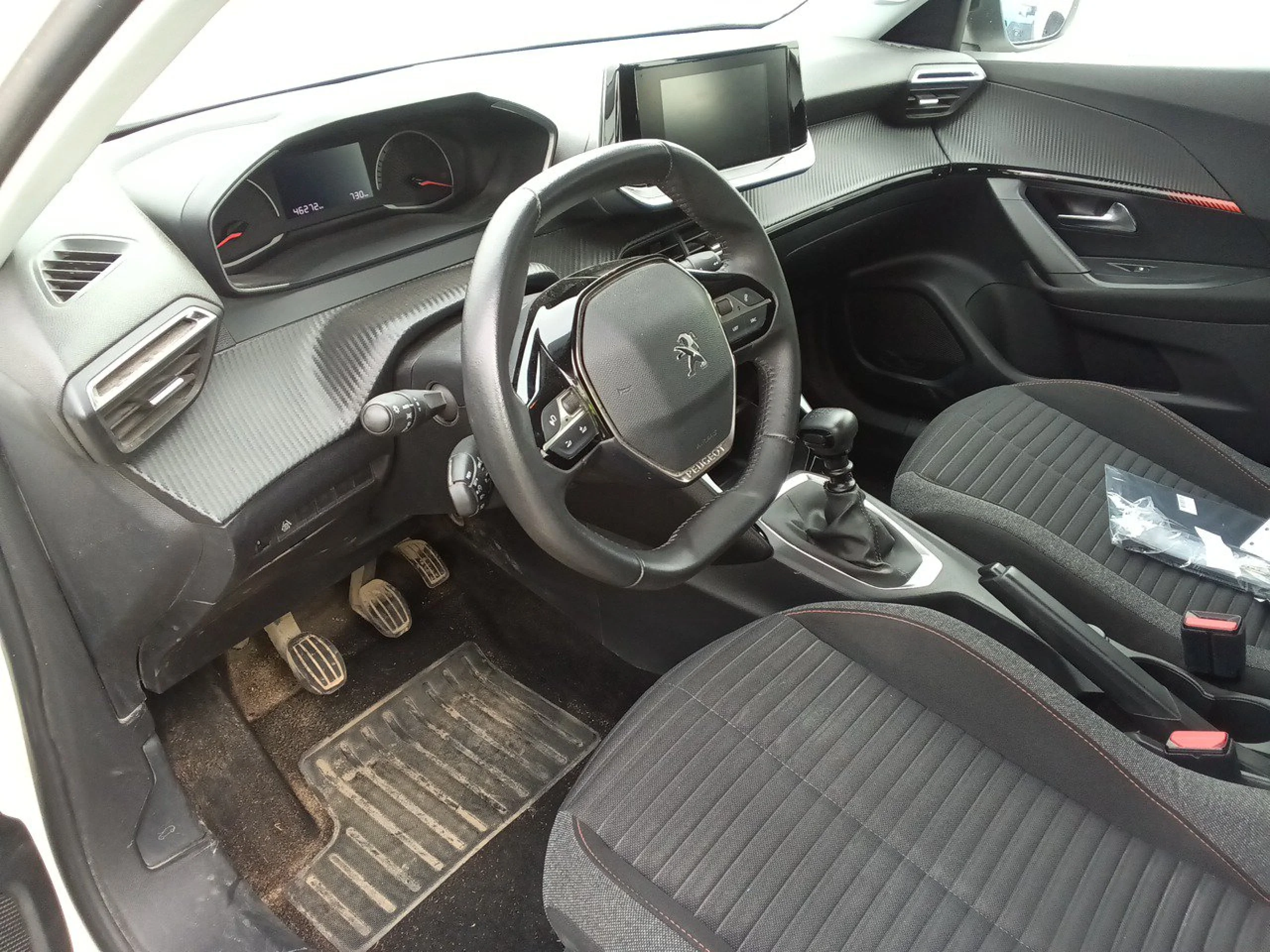 Peugeot 2008 Active BlueHDI 81kW (110CV) - Foto 7