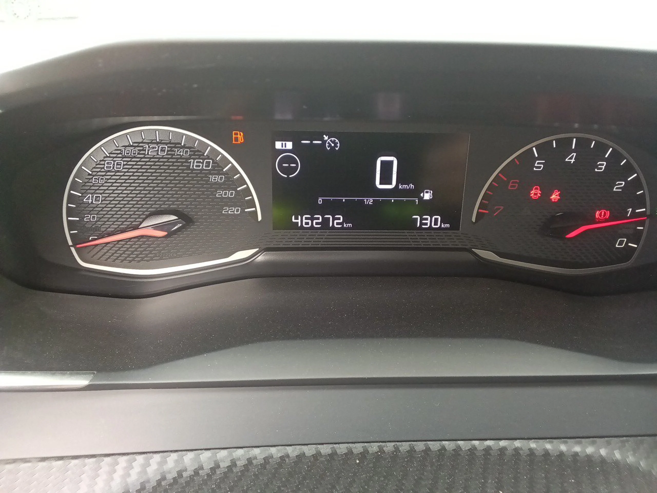 Peugeot 2008 Active BlueHDI 81kW (110CV) - Foto 8