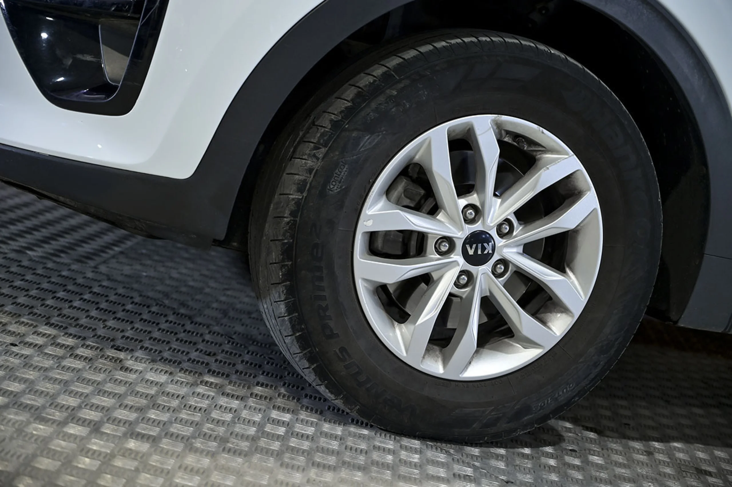 Kia Sportage 1.6 CRDi VGT 85kW 115CV Business 4x2 - Foto 13