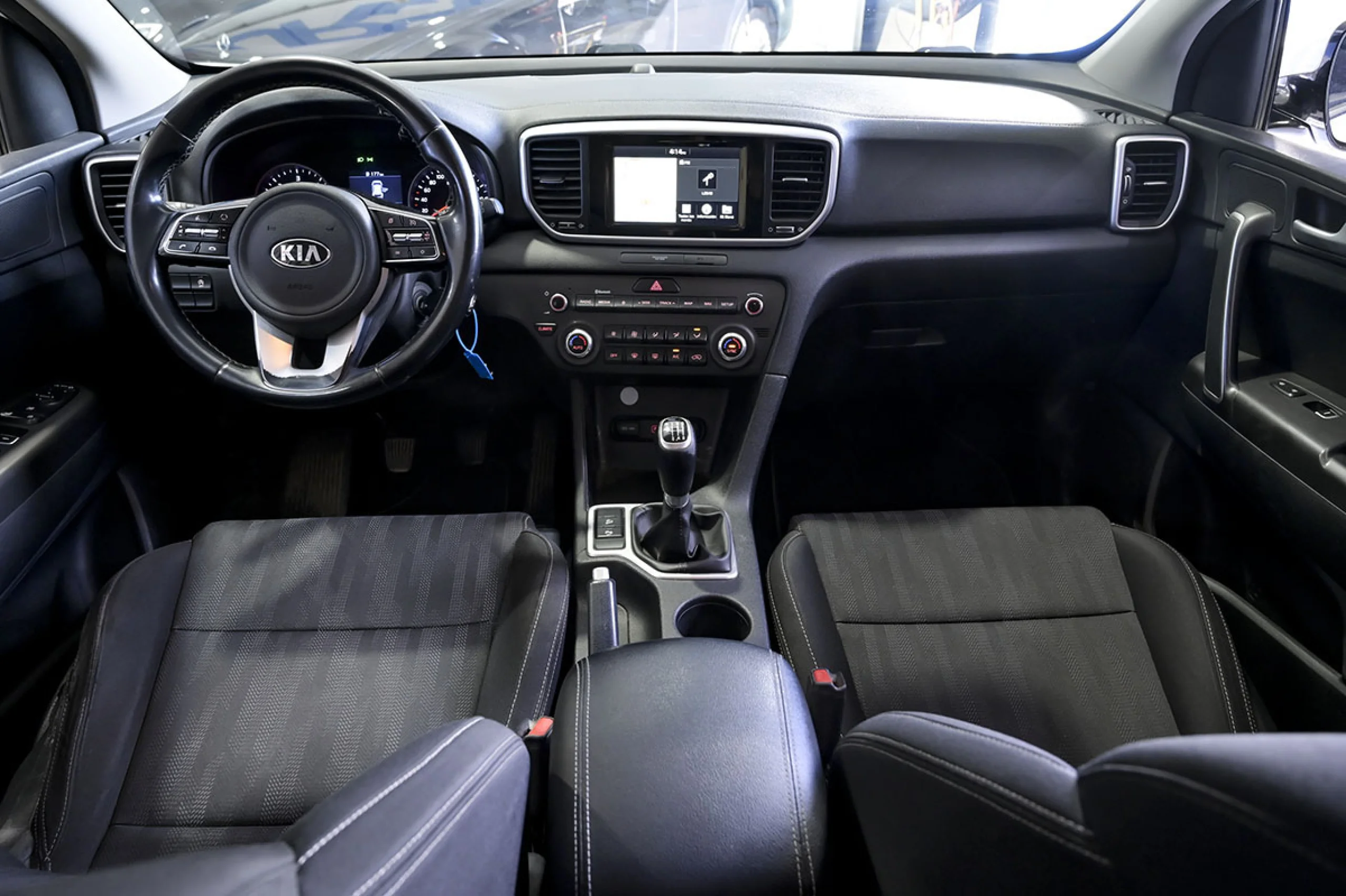 Kia Sportage 1.6 CRDi VGT 85kW 115CV Business 4x2 - Foto 8