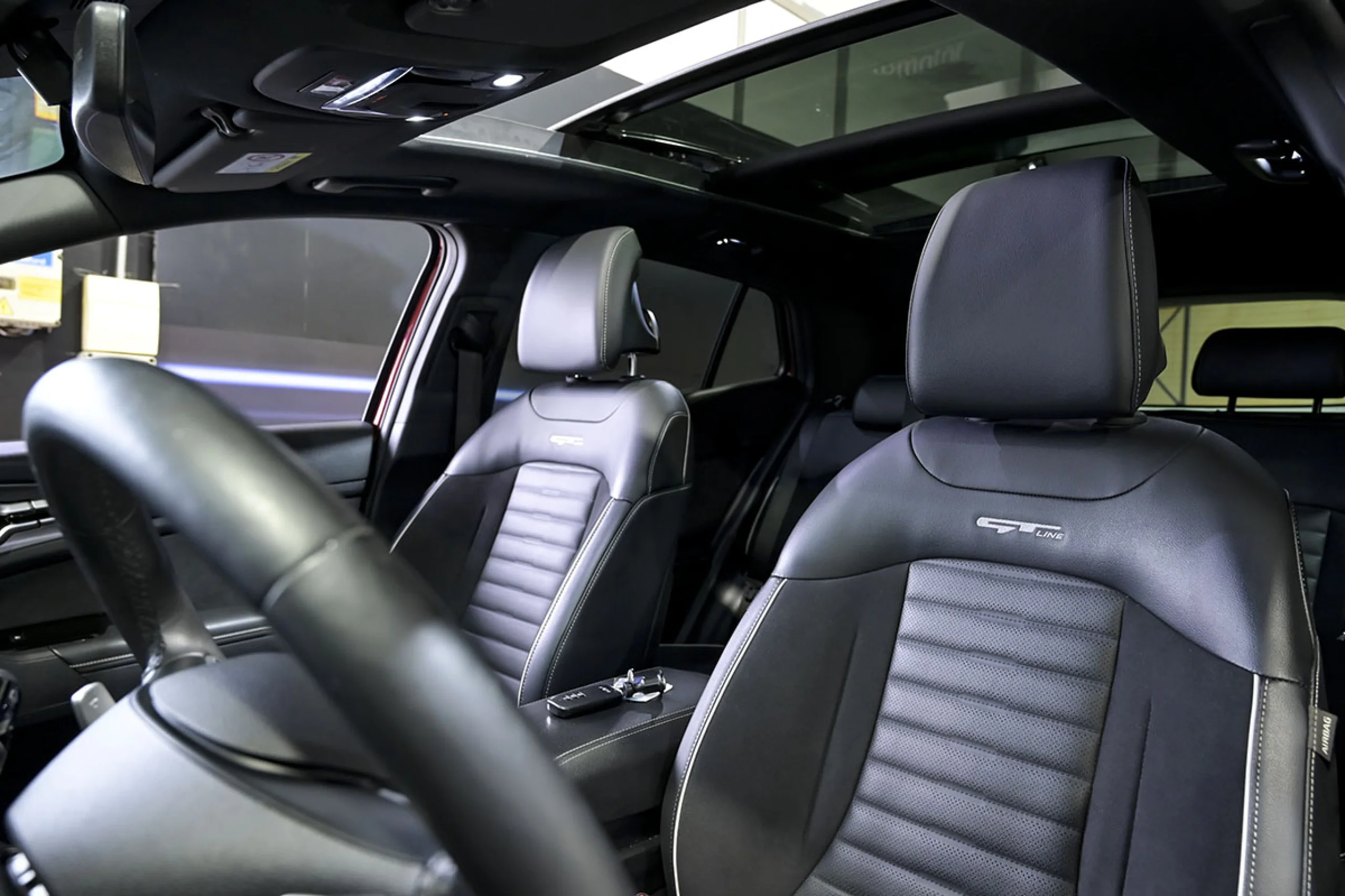 Kia Sportage 1.6 TGDi HEV 171kW 230CV GTline 4x2 - Foto 9