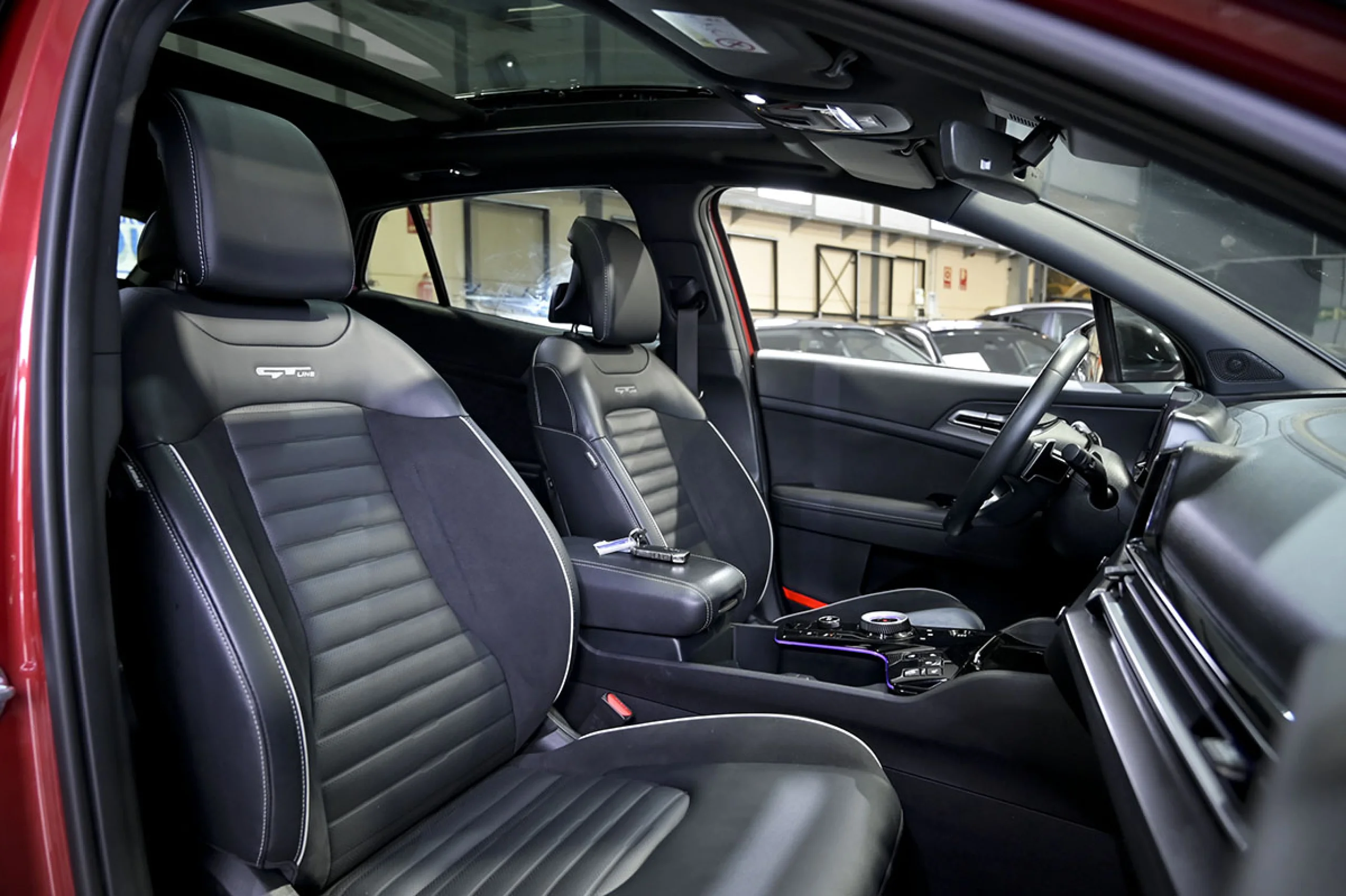 Kia Sportage 1.6 TGDi HEV 171kW 230CV GTline 4x2 - Foto 35