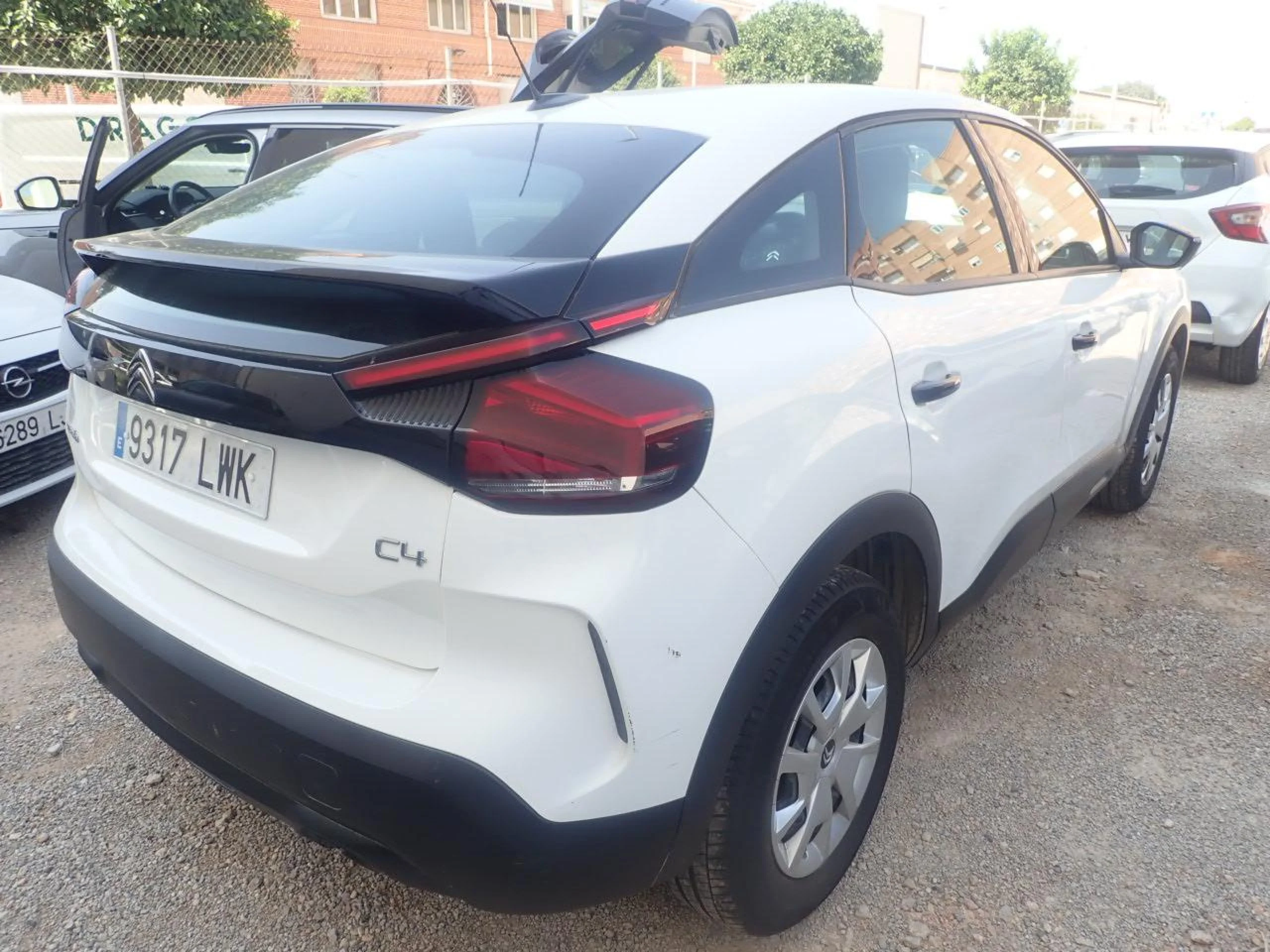 Citroen C4 BlueHDi 110 S&amp;S Live Pack - Foto 3