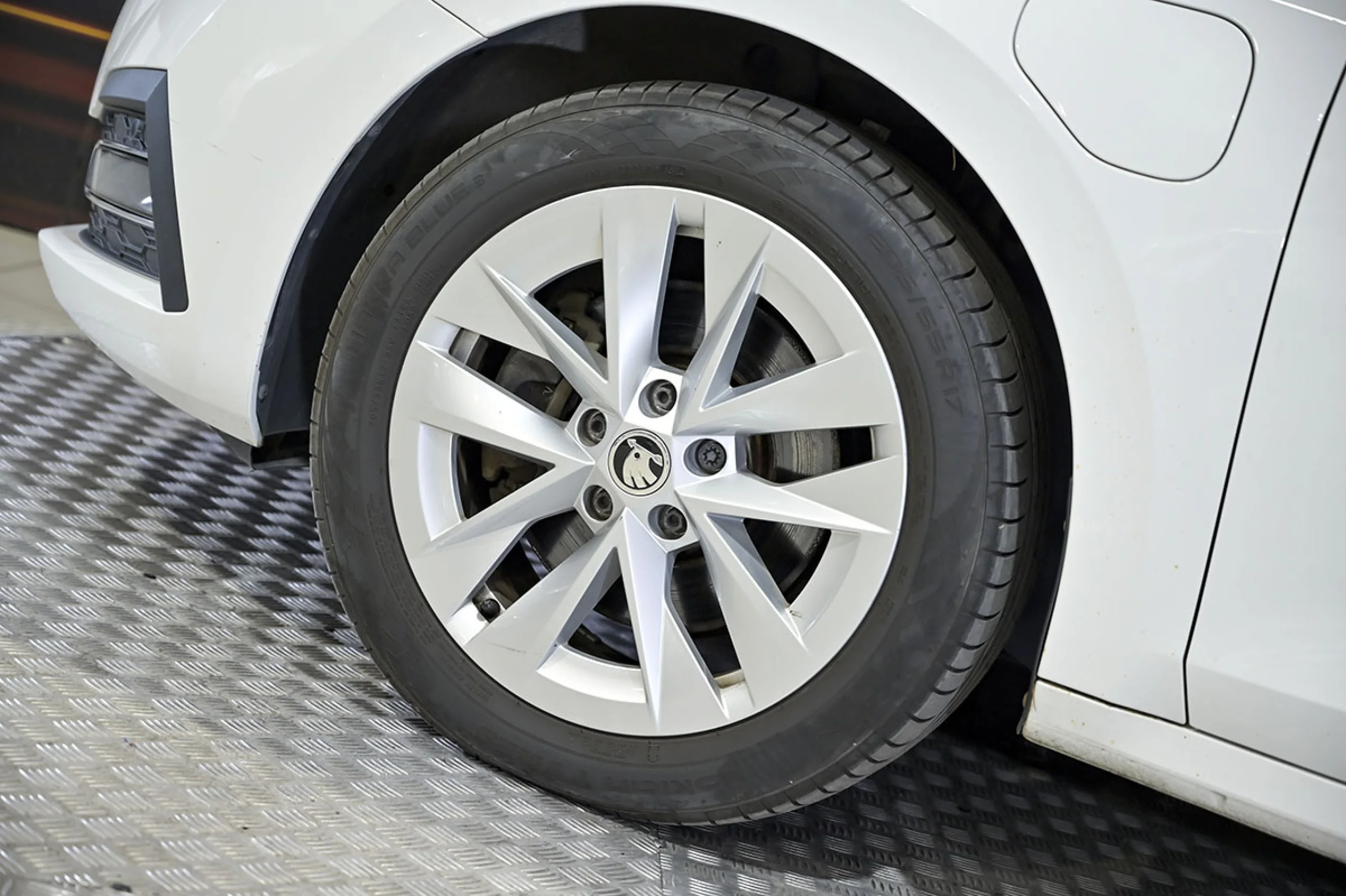 Skoda Octavia Combi 1.4 TSI 110kW150kW DSG PHEV Ambit - Foto 13