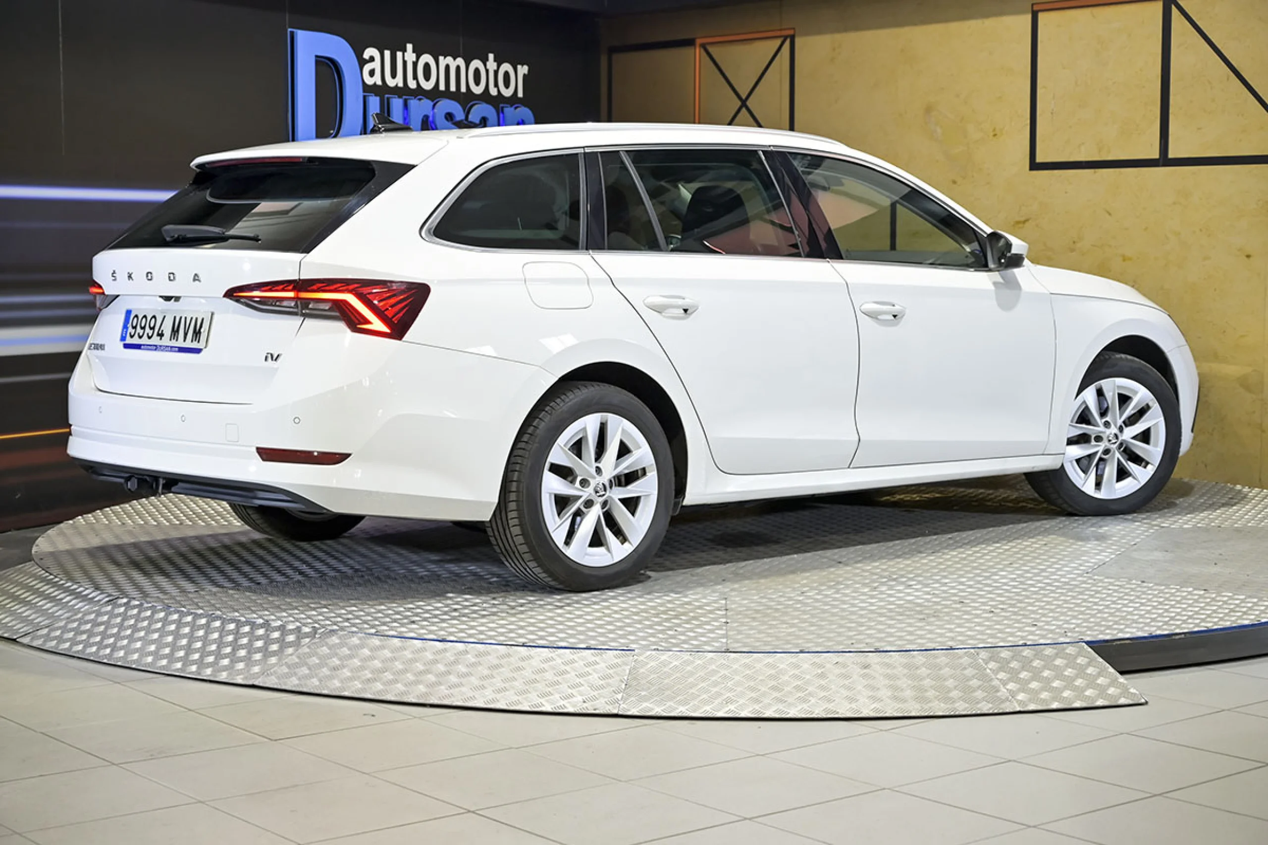 Skoda Octavia Combi 1.4 TSI 110kW150kW DSG PHEV Ambit - Foto 5