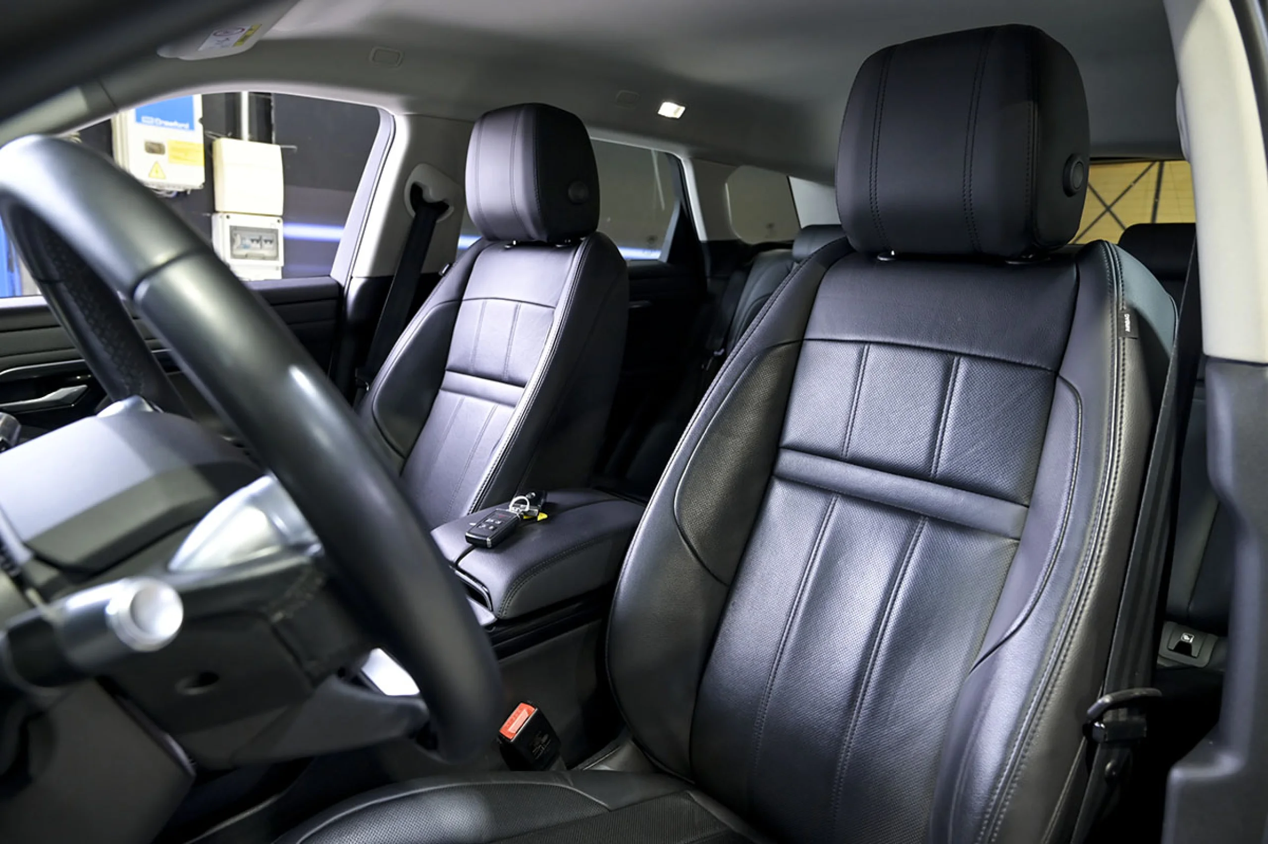 Land Rover Range Rover Evoque 2.0 D150 RDynamic S AUTO 4WD MHEV - Foto 9