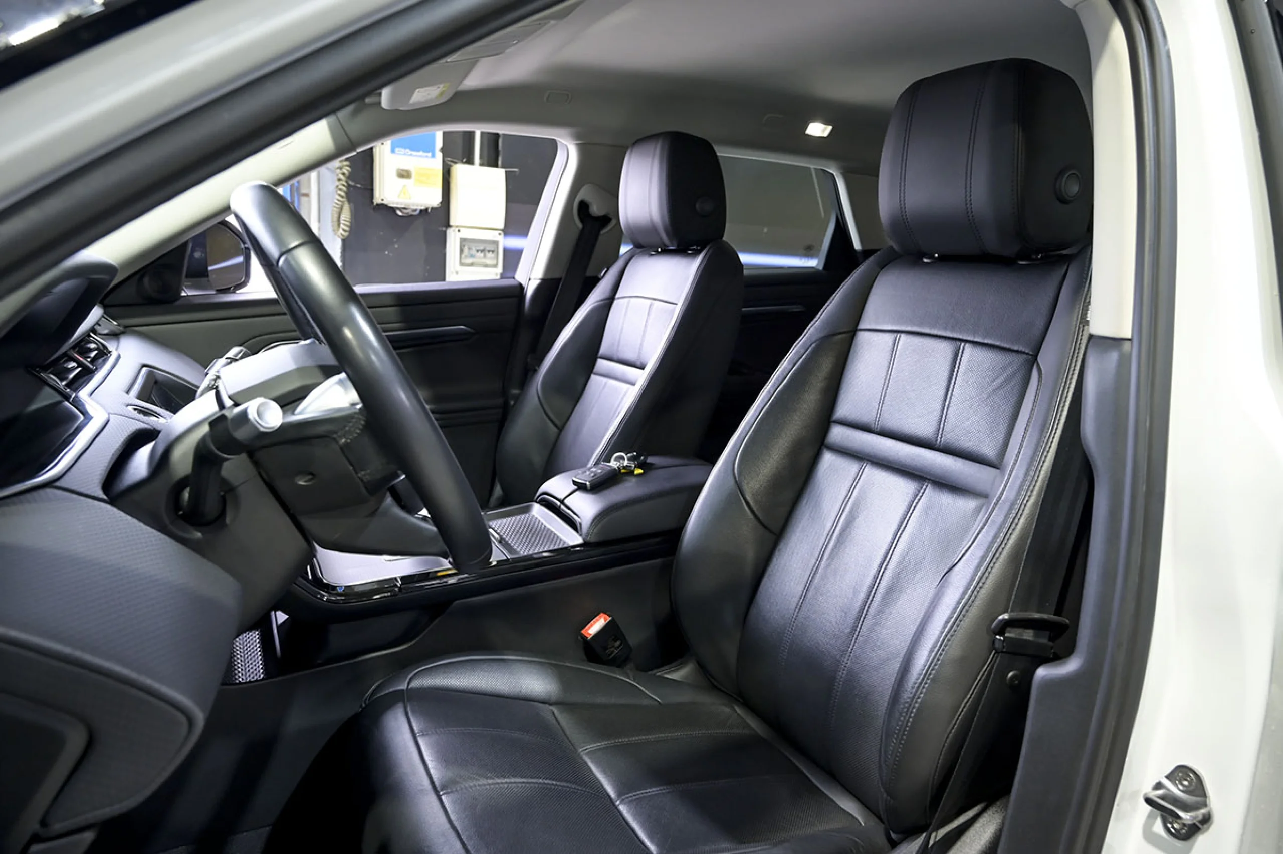 Land Rover Range Rover Evoque 2.0 D150 RDynamic S AUTO 4WD MHEV - Foto 20