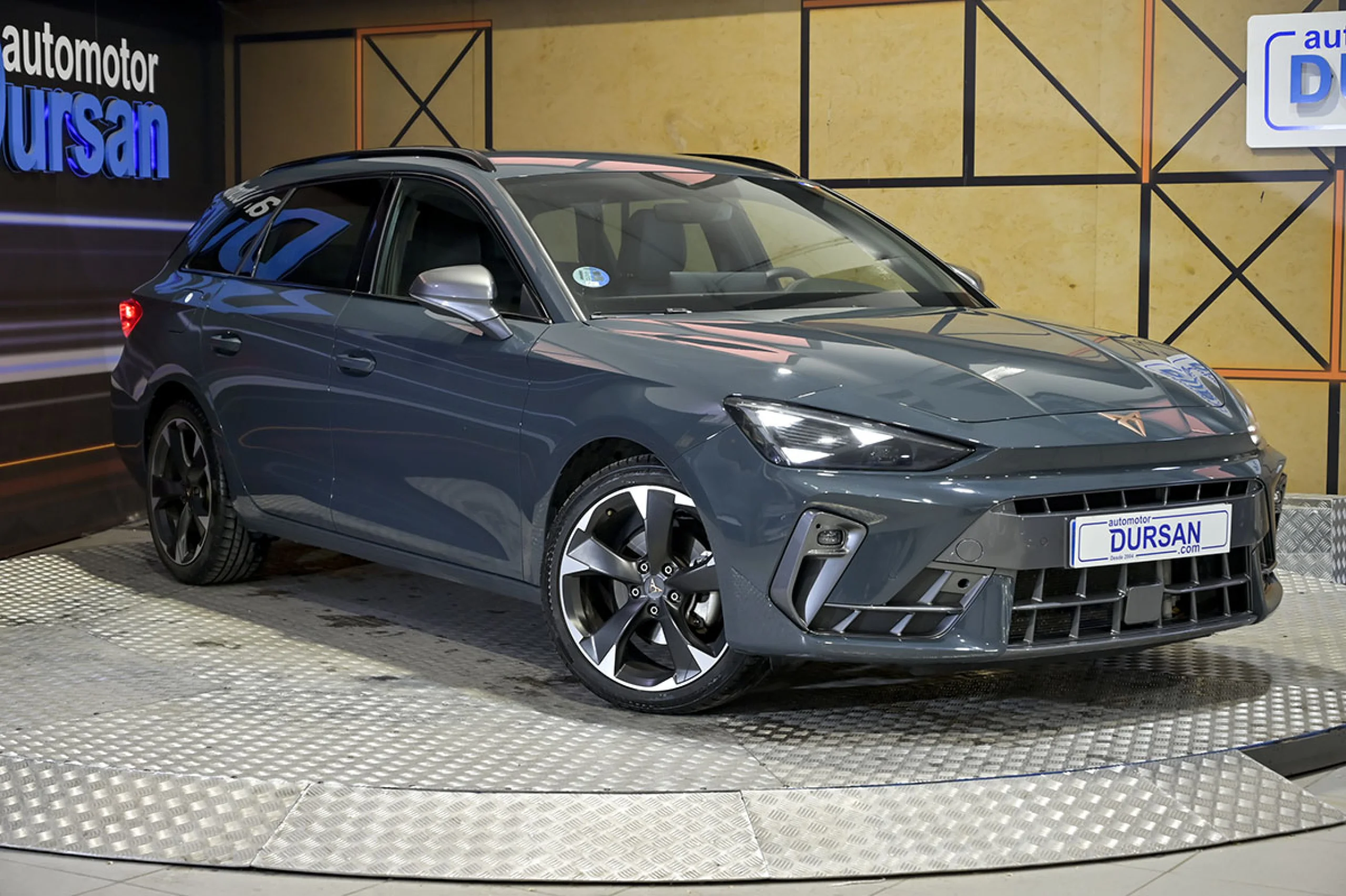 CUPRA León SP 1.5 eTSI 110kW 150CV DSG - Foto 3