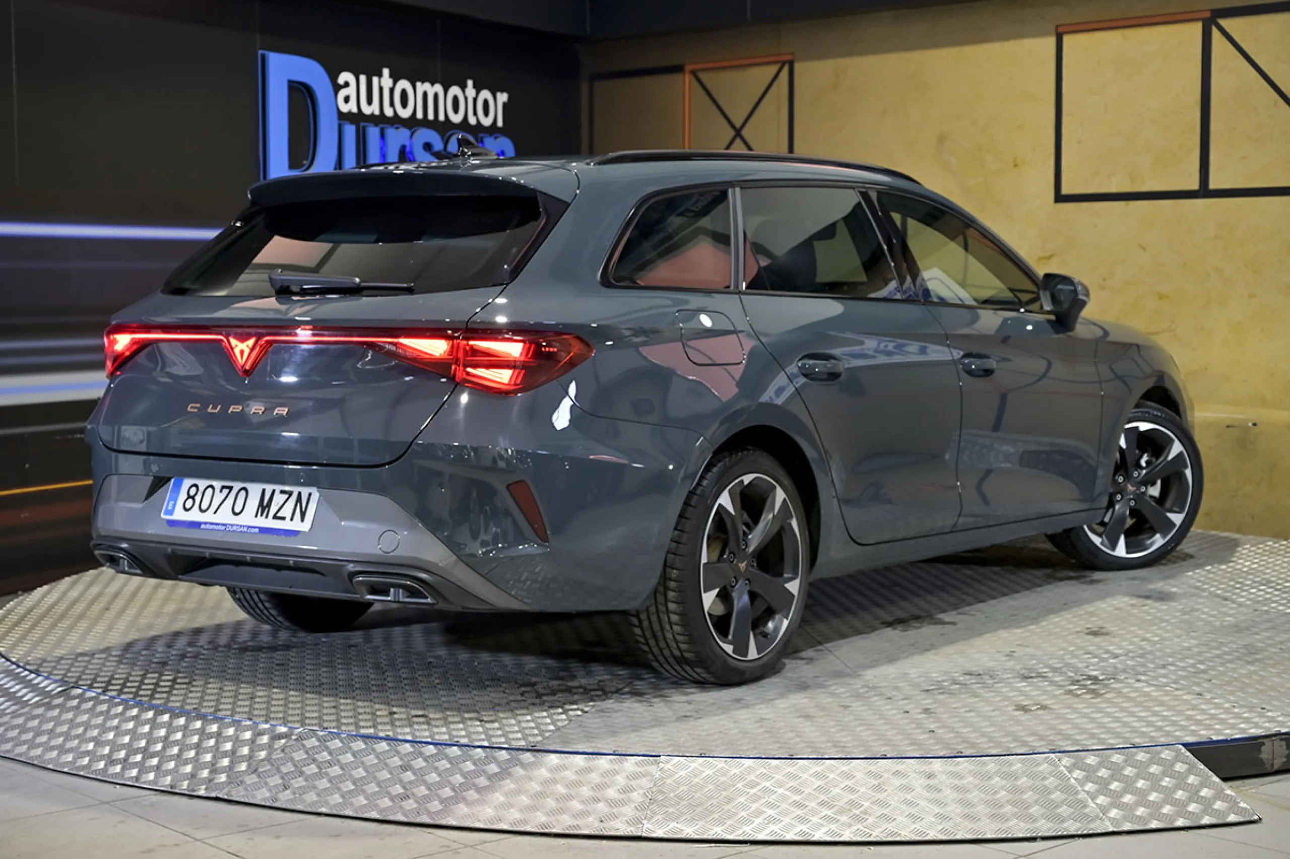 CUPRA León SP 1.5 eTSI 110kW 150CV DSG - Foto 5