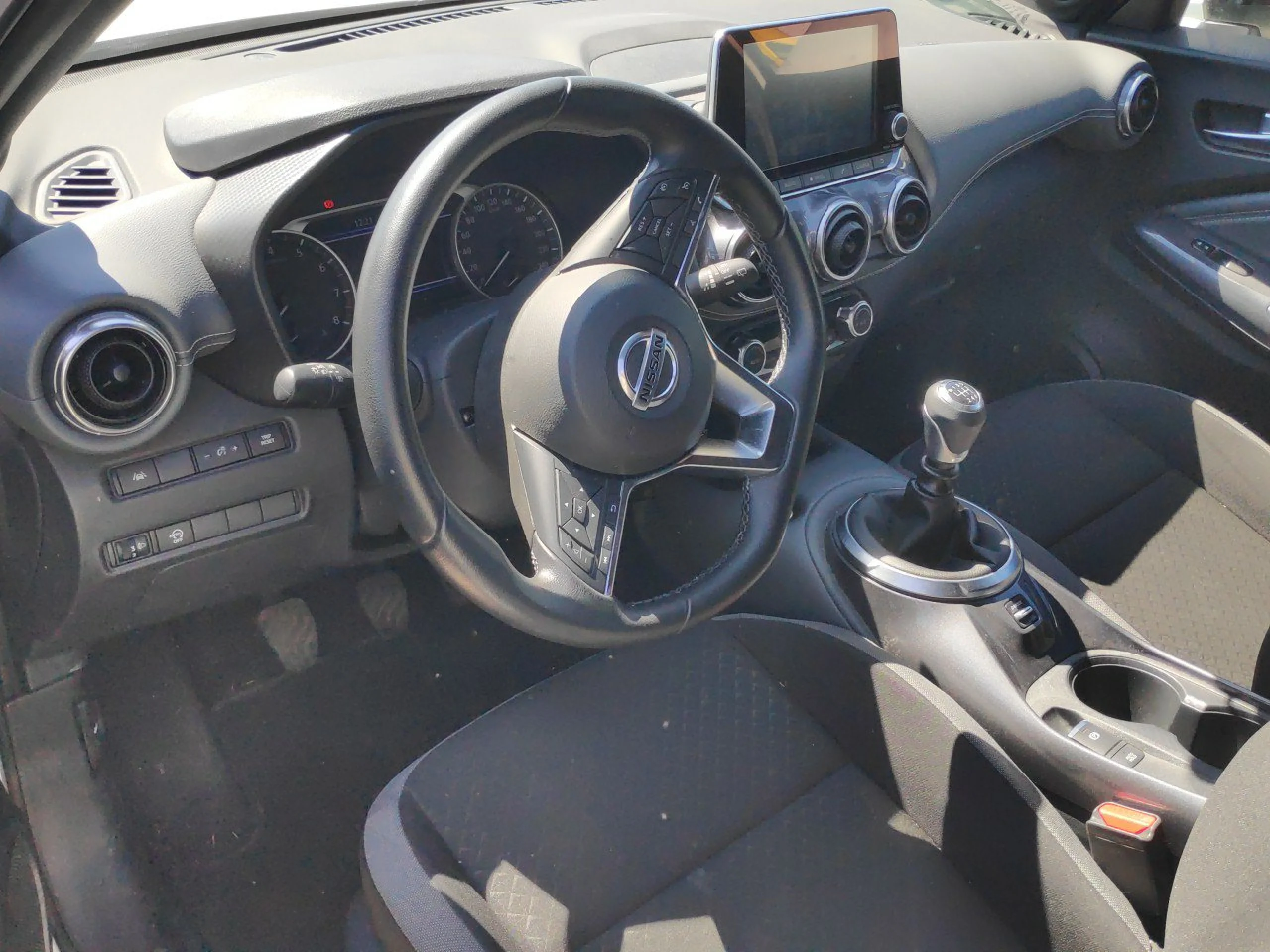 Nissan Juke (O) DIG-T 84 kW (114 CV) 6M/T N-Connecta - Foto 7