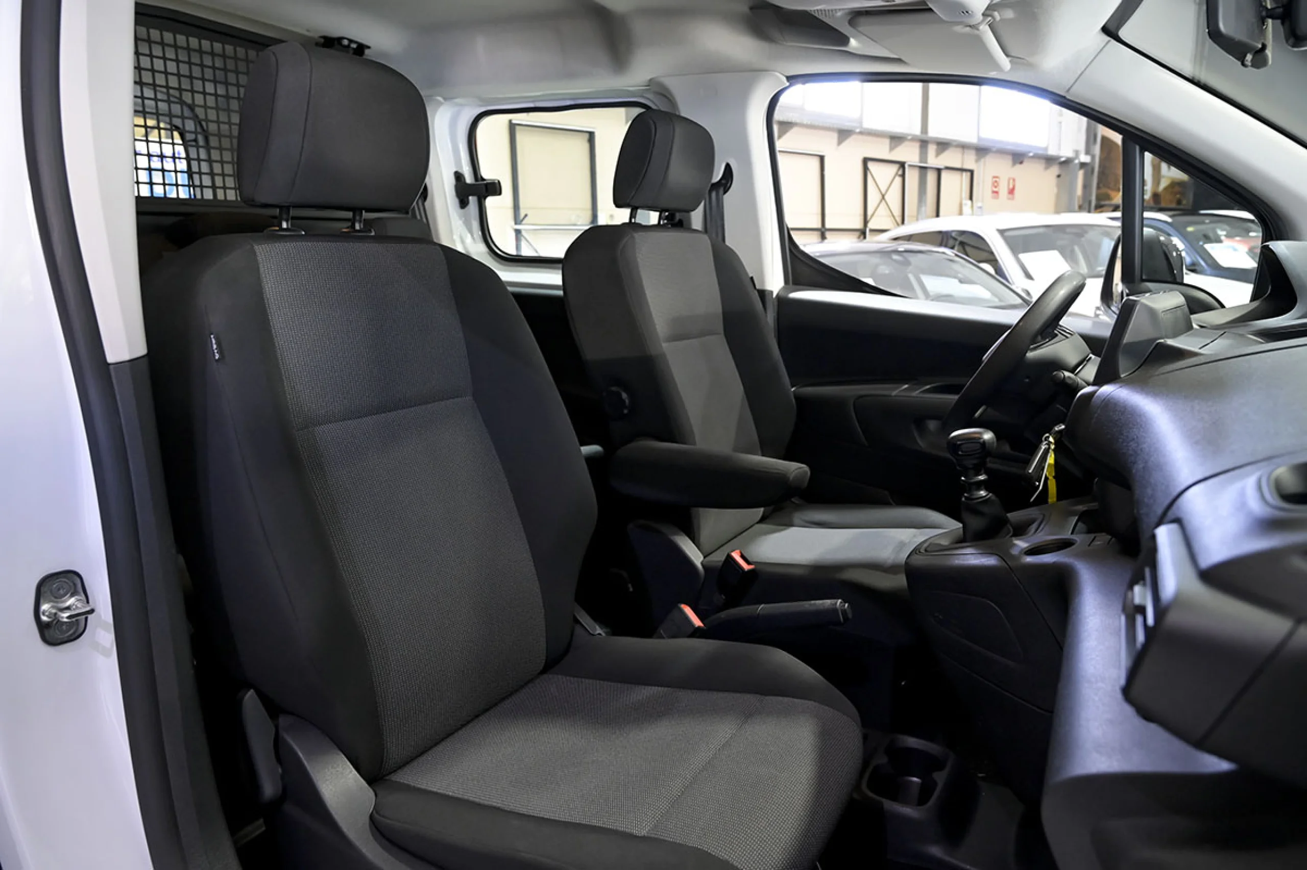 Peugeot Rifter Active Pack Business Std. BlueHDi 100 - Foto 25