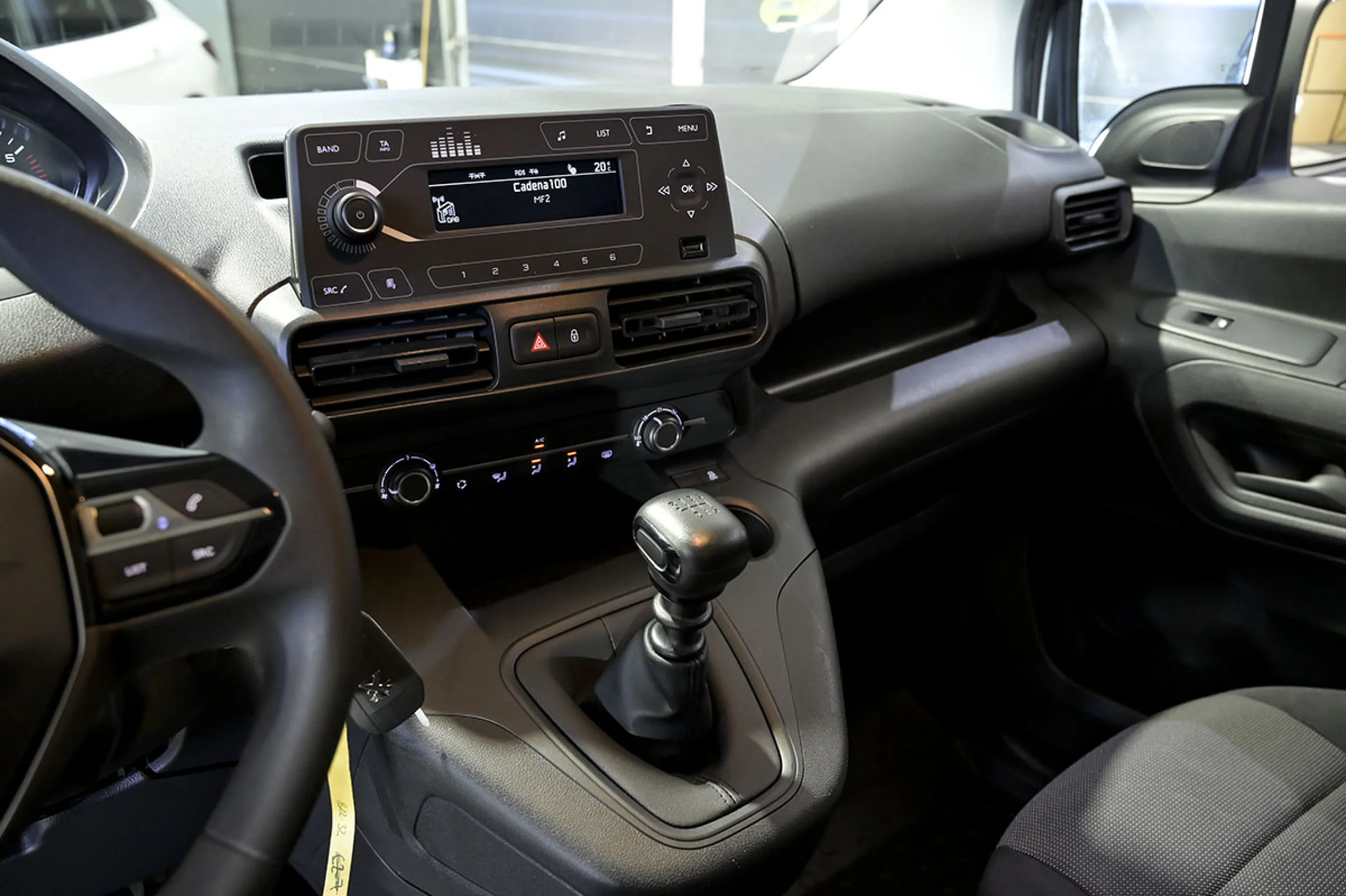 Peugeot Rifter Active Pack Business Std. BlueHDi 100 - Foto 18