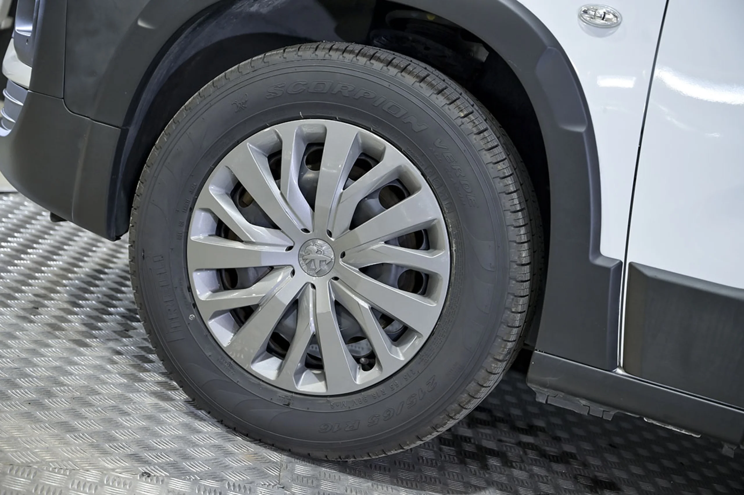 Peugeot Rifter Active Pack Business Std. BlueHDi 100 - Foto 12