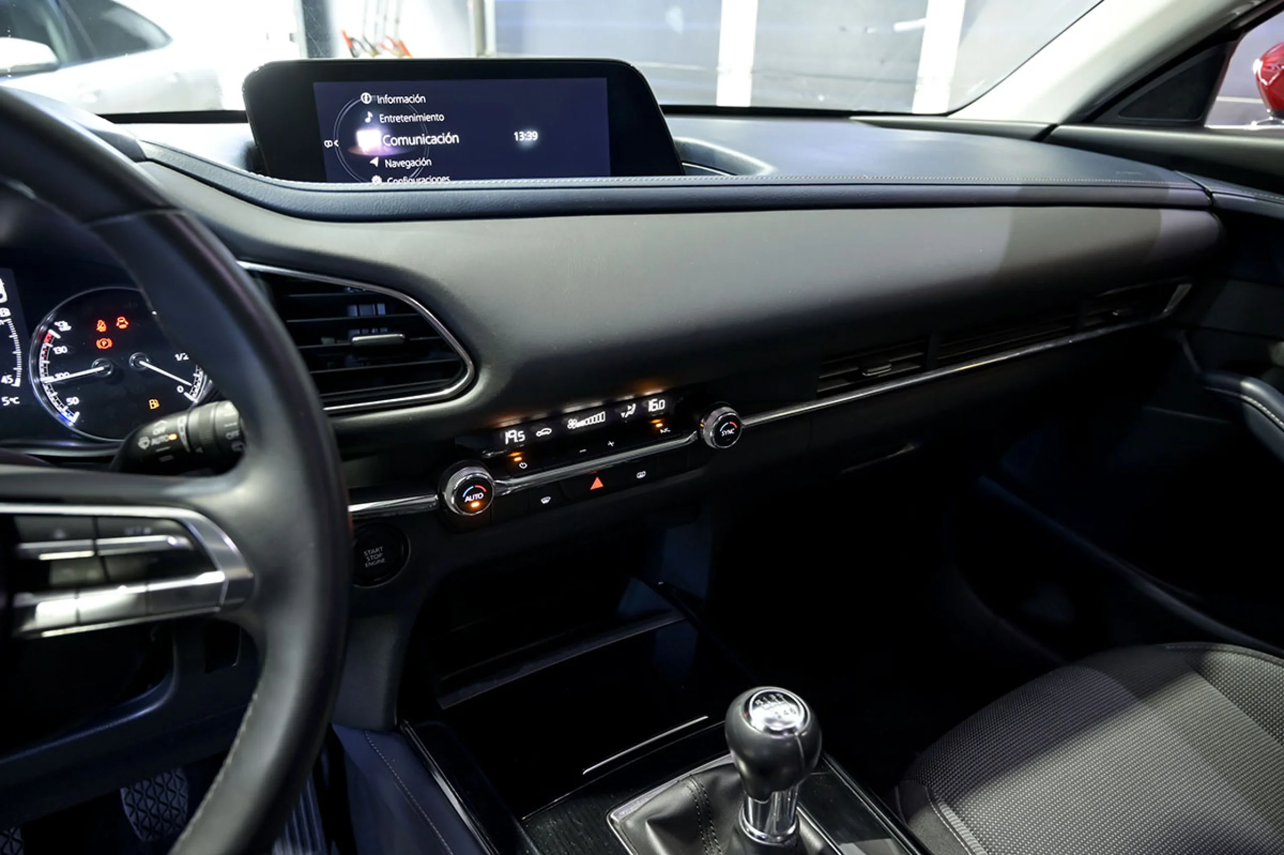 Mazda CX-30 SKYACTIVX 2.0 132 kW Evolution - Foto 28