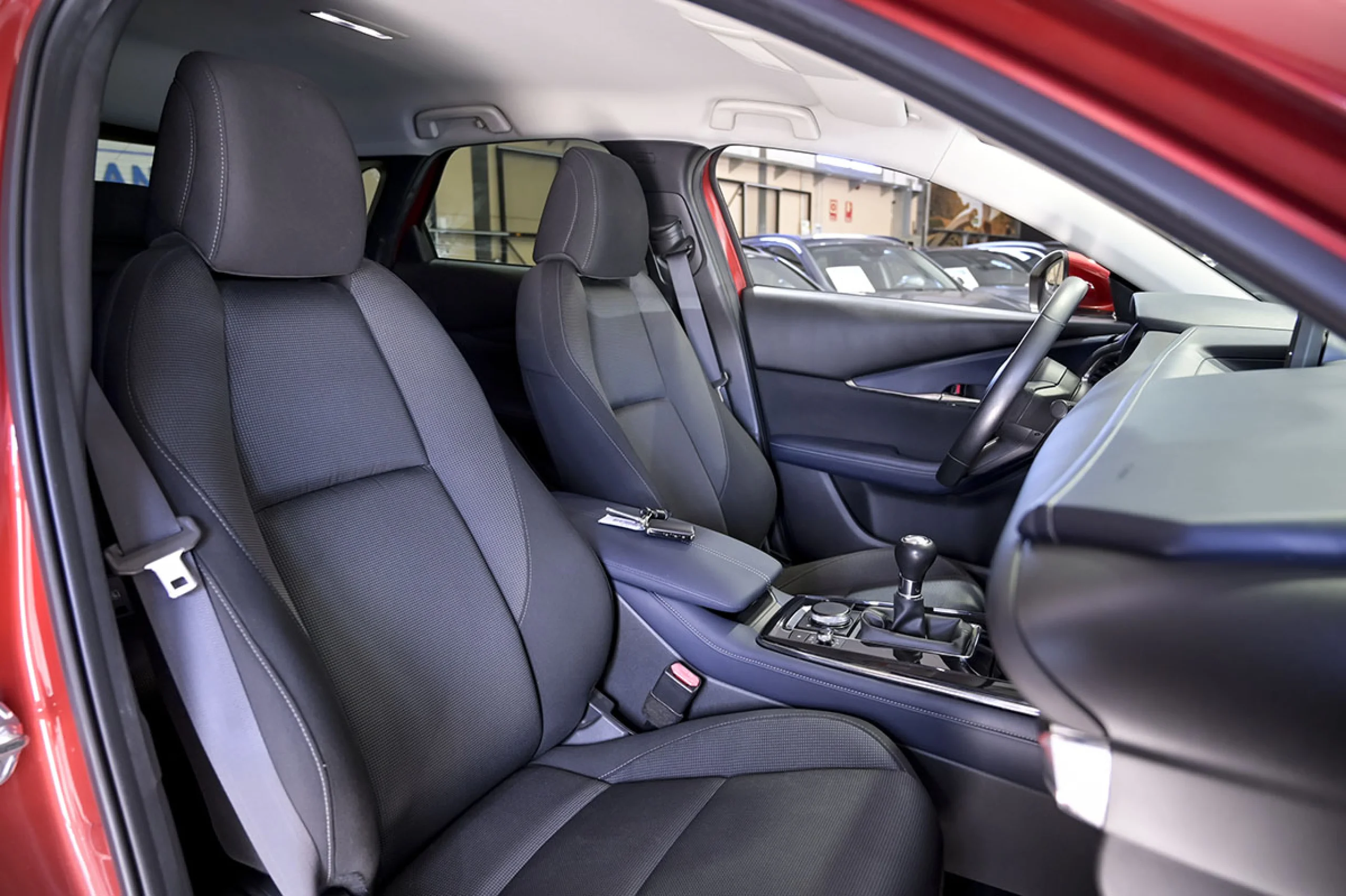 Mazda CX-30 SKYACTIVX 2.0 132 kW Evolution - Foto 31