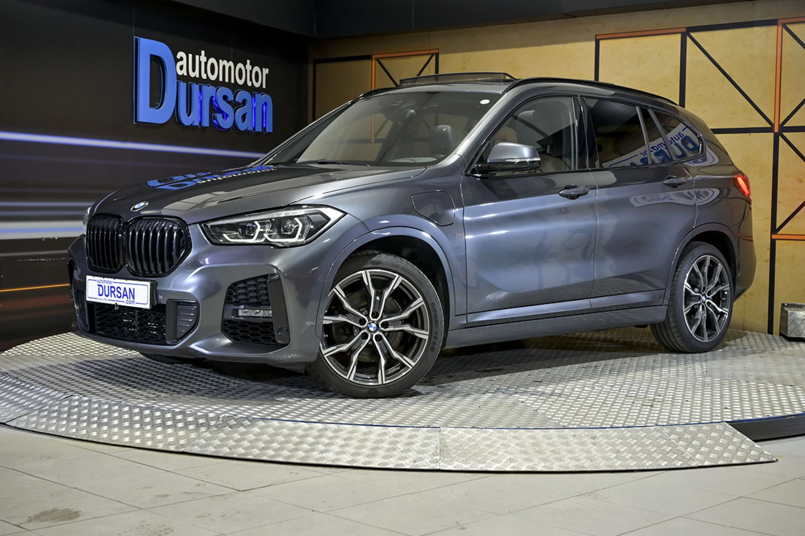 BMW X1 xDrive25e - Foto 1