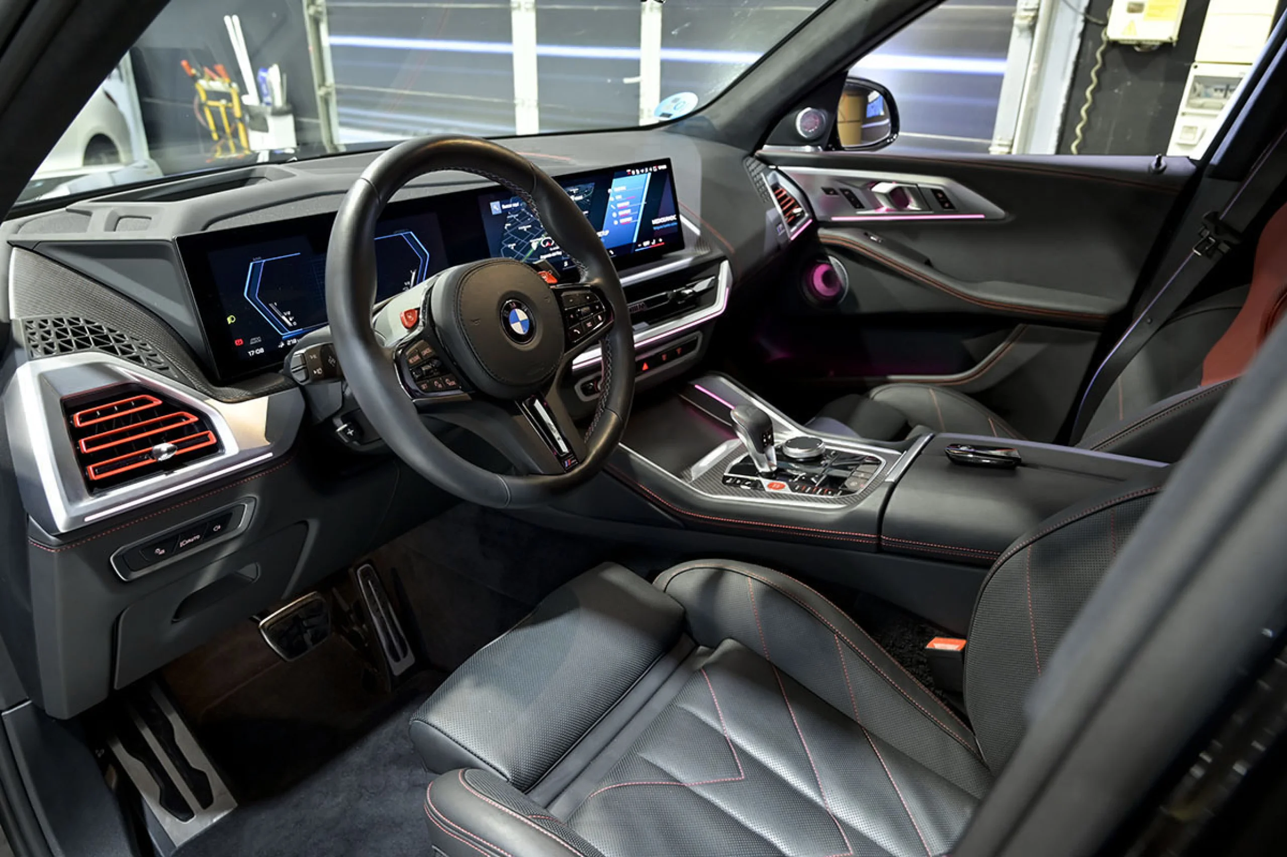 BMW XM XM 550 kW 748 CV Label Red - Foto 6