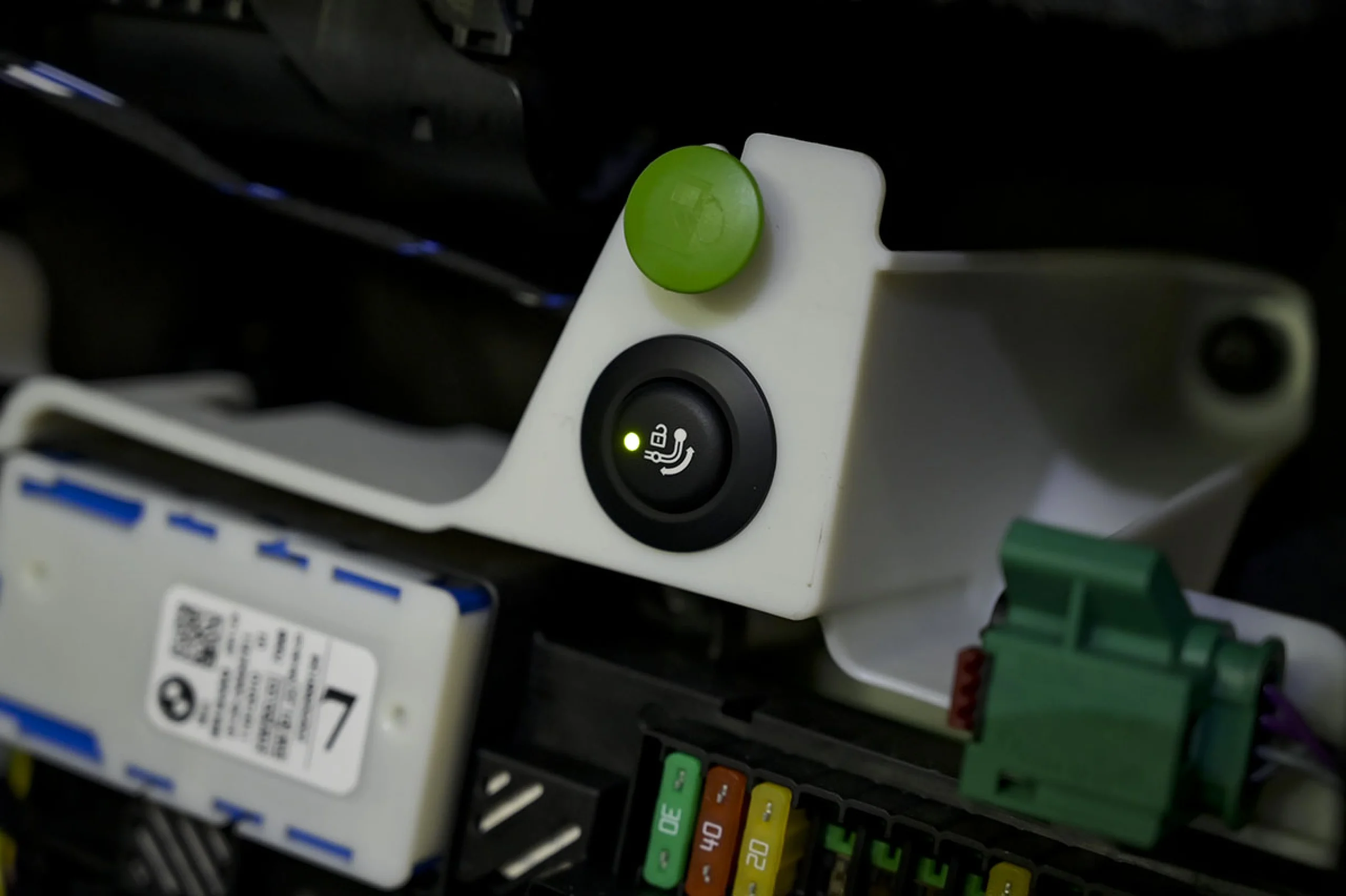 BMW XM XM 550 kW 748 CV Label Red - Foto 25