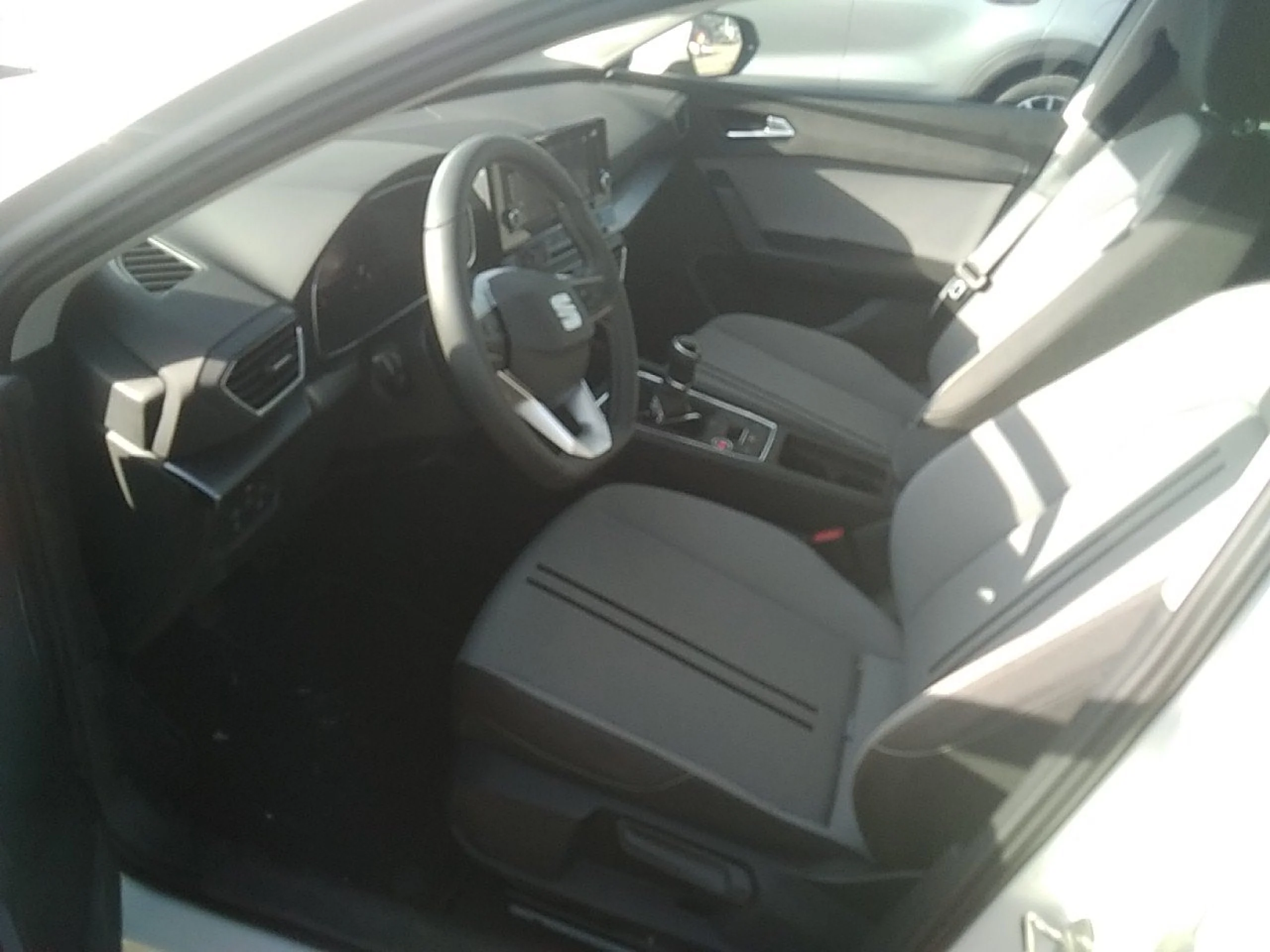 Seat Leon 1.0 TSI 81kW S&amp;S Style XS - Foto 7