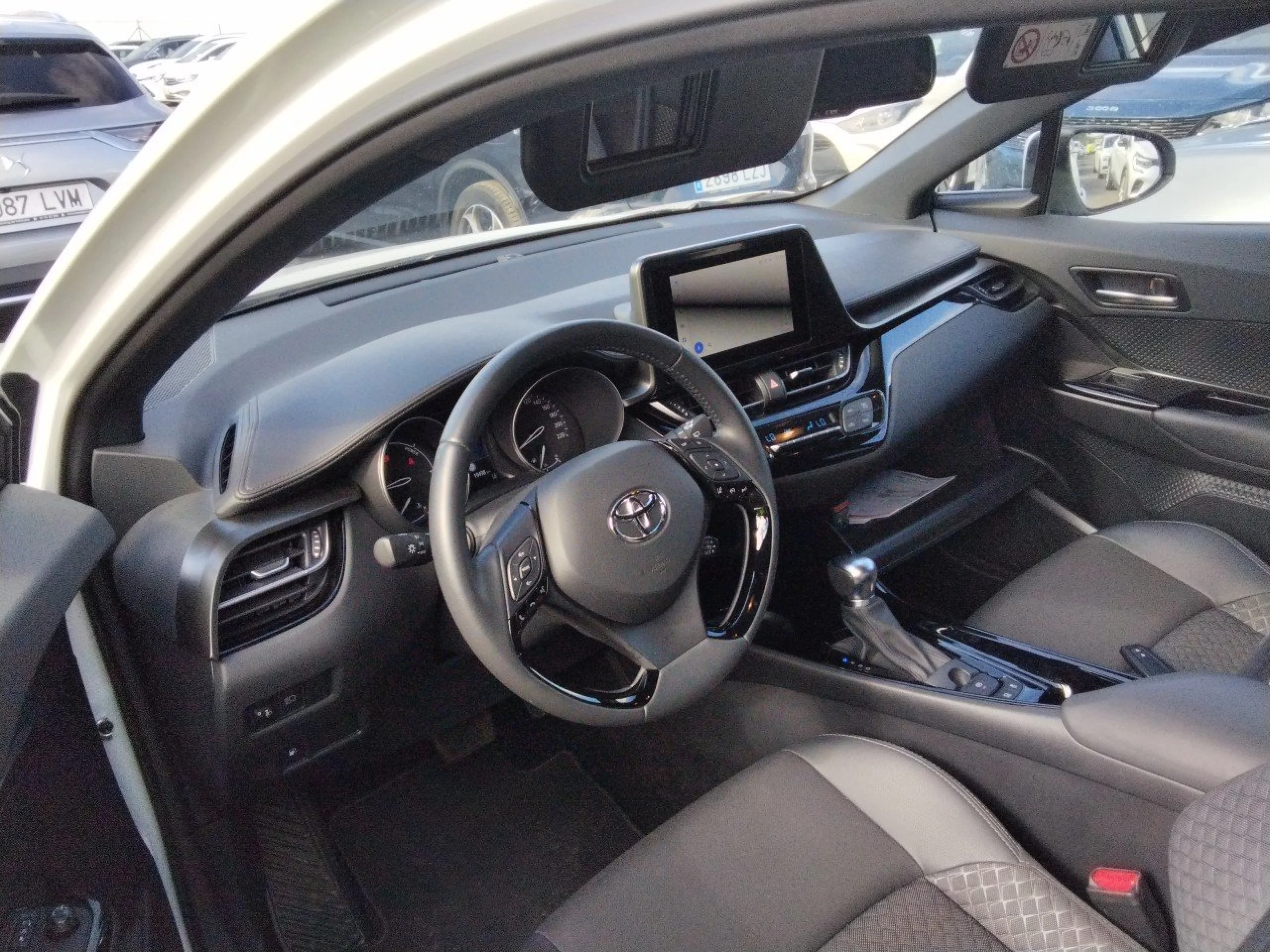 Toyota C-HR 2.0 180H Advance - Foto 7