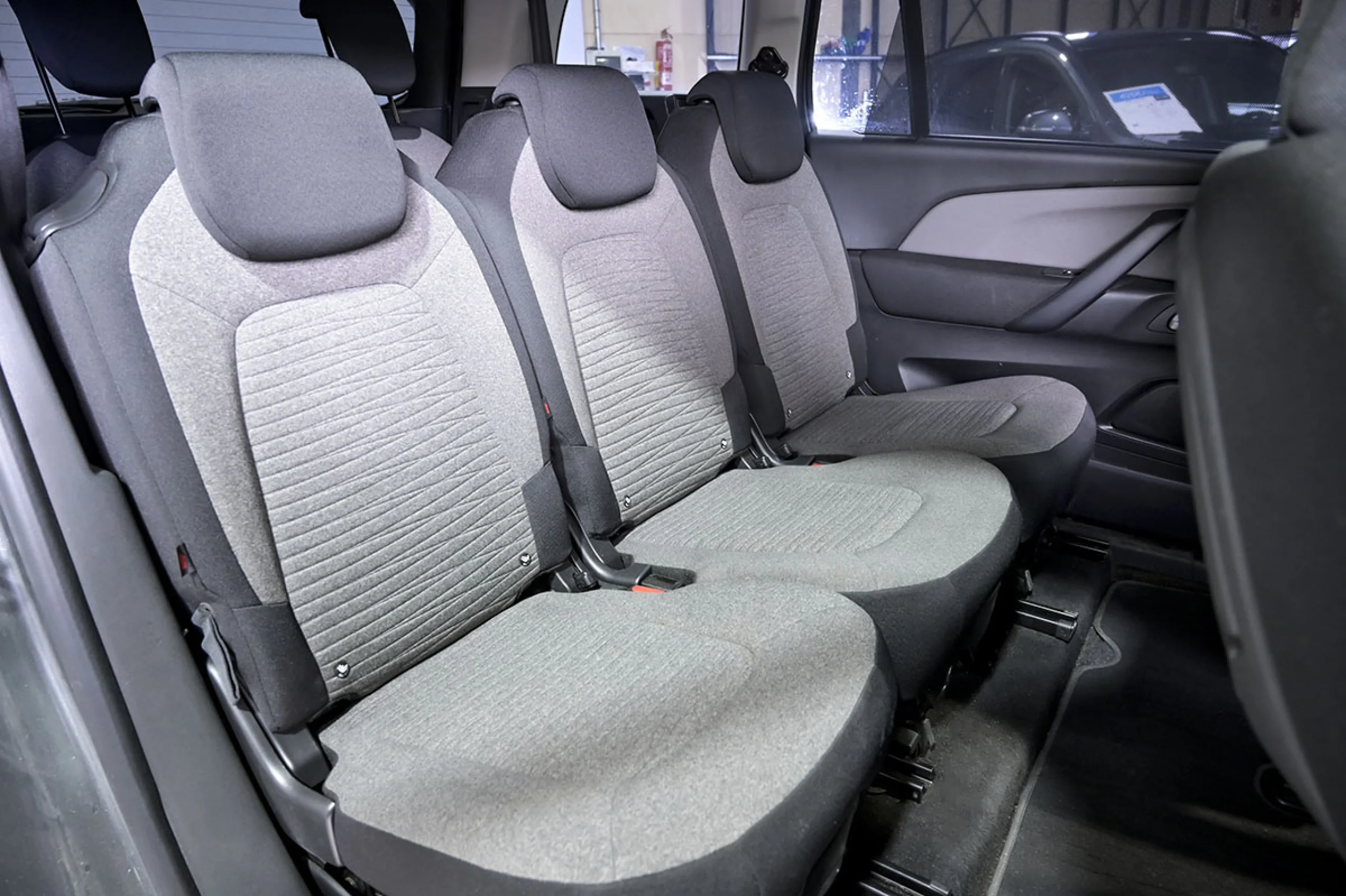 Citroen C4 Grand Picasso C4 Picasso PureTech 130 SS 6v Seduction - Foto 16