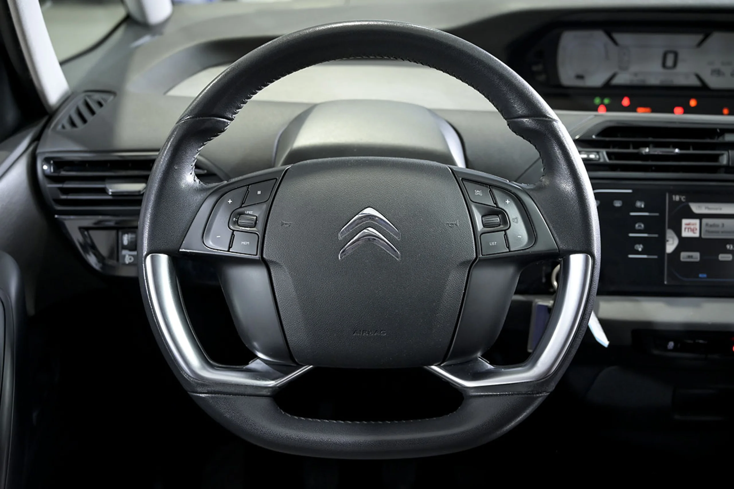 Citroen C4 Grand Picasso C4 Picasso PureTech 130 SS 6v Seduction - Foto 23