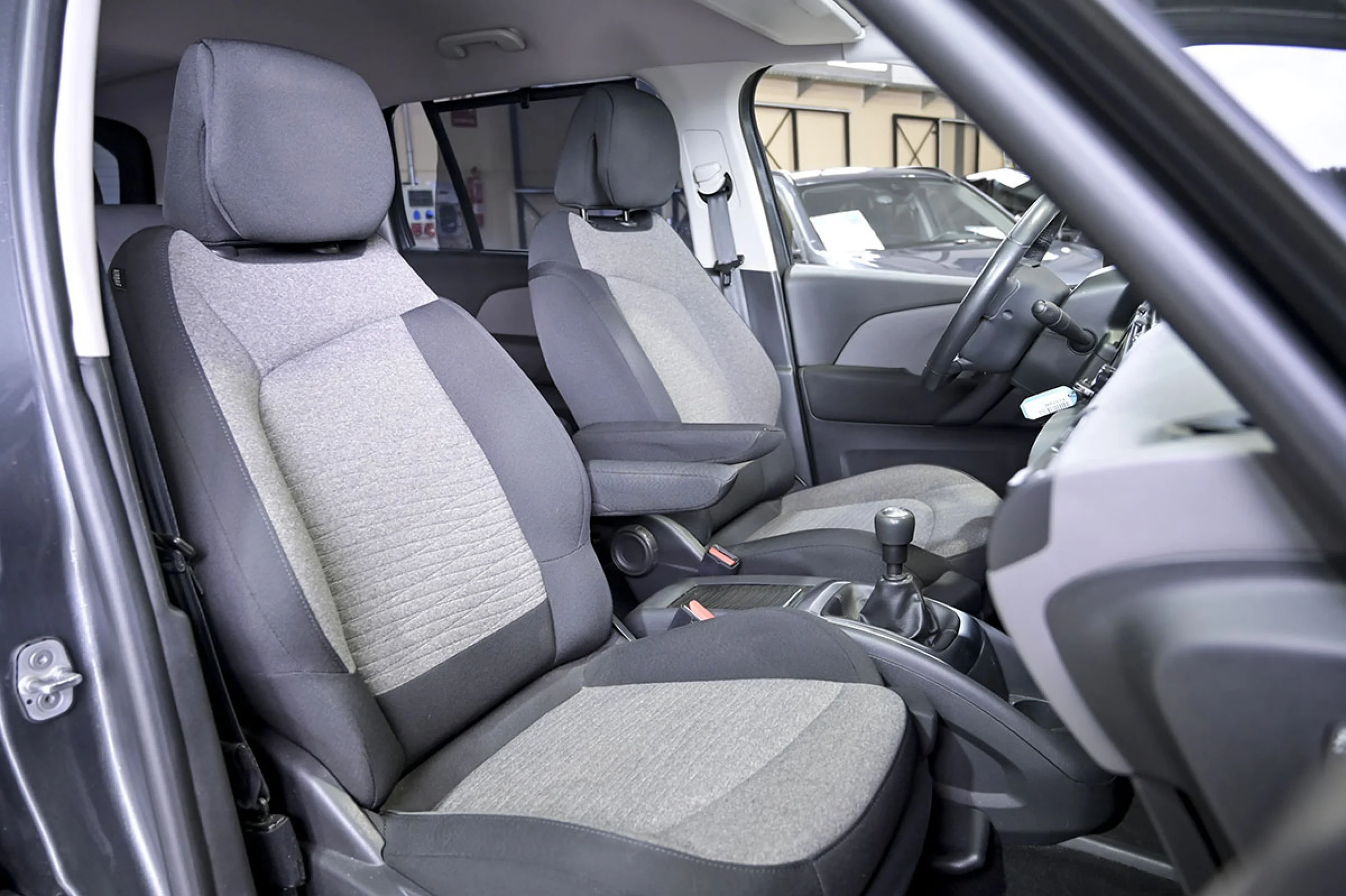 Citroen C4 Grand Picasso C4 Picasso PureTech 130 SS 6v Seduction - Foto 28
