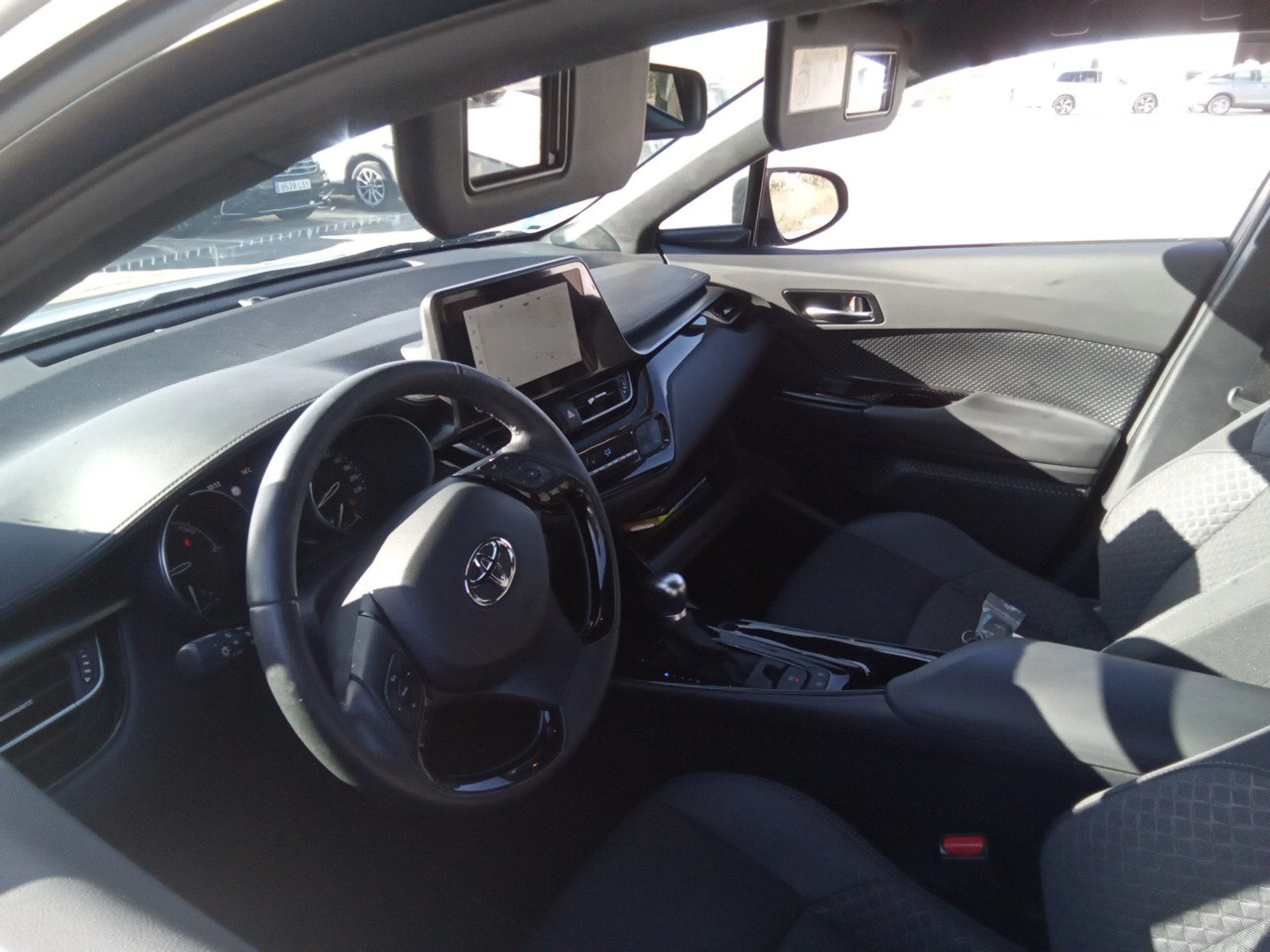 Toyota C-HR 1.8 125H Advance - Foto 7