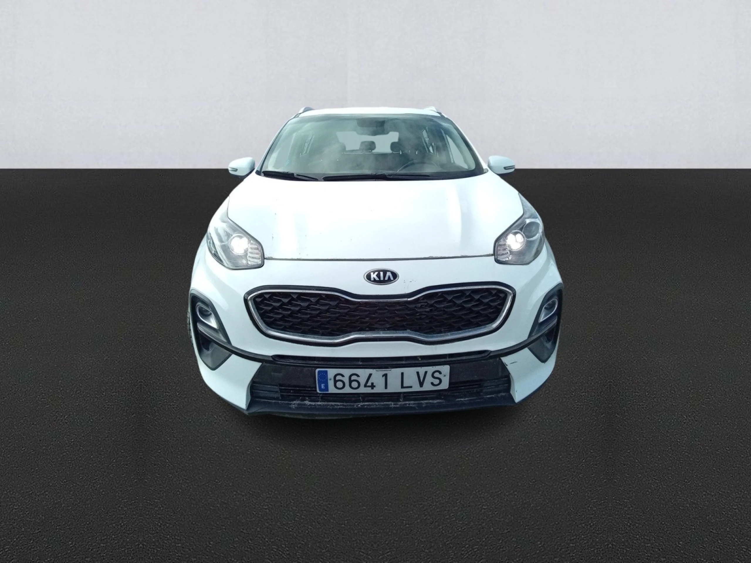 Kia Sportage 1.6 MHEV Business 100kW (136CV) 4x4 - Foto 2