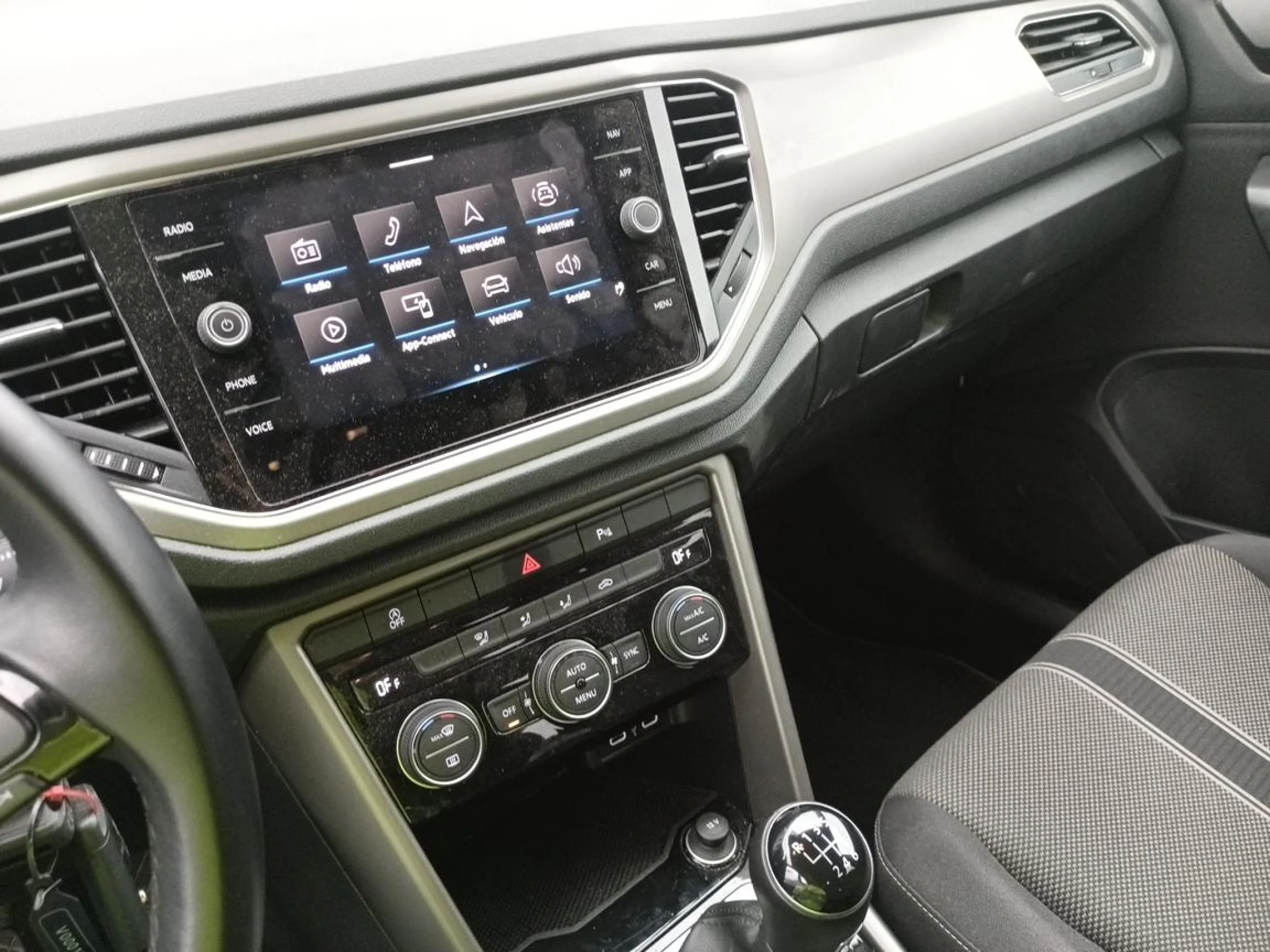 Volkswagen T-Roc Advance R-Line 1.5 TSI 110kW (150CV) - Foto 8