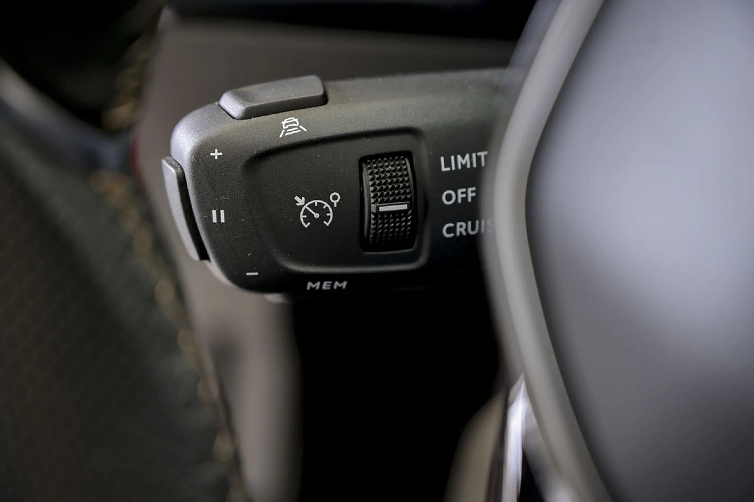 Peugeot 508 Hybrid SW GT HYBRID 225 eEAT8 - Foto 28