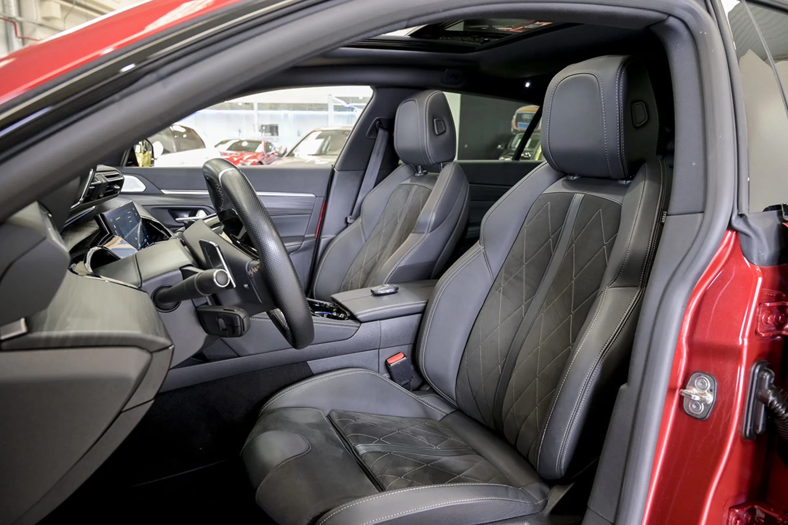 Peugeot 508 Hybrid SW GT HYBRID 225 eEAT8 - Foto 25