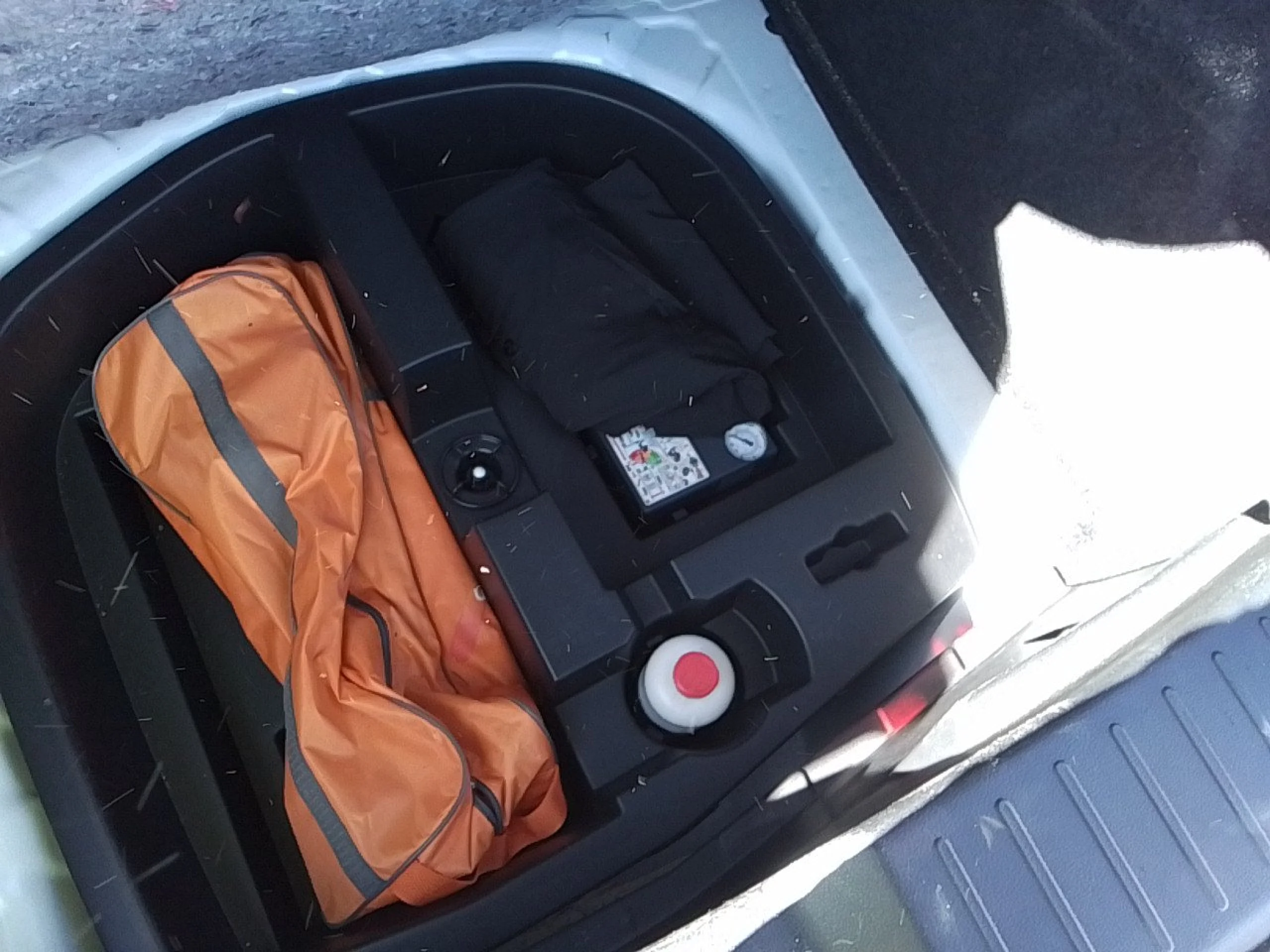 Nissan Juke DIG-T 84 kW (114 CV) 6M/T Acenta - Foto 8