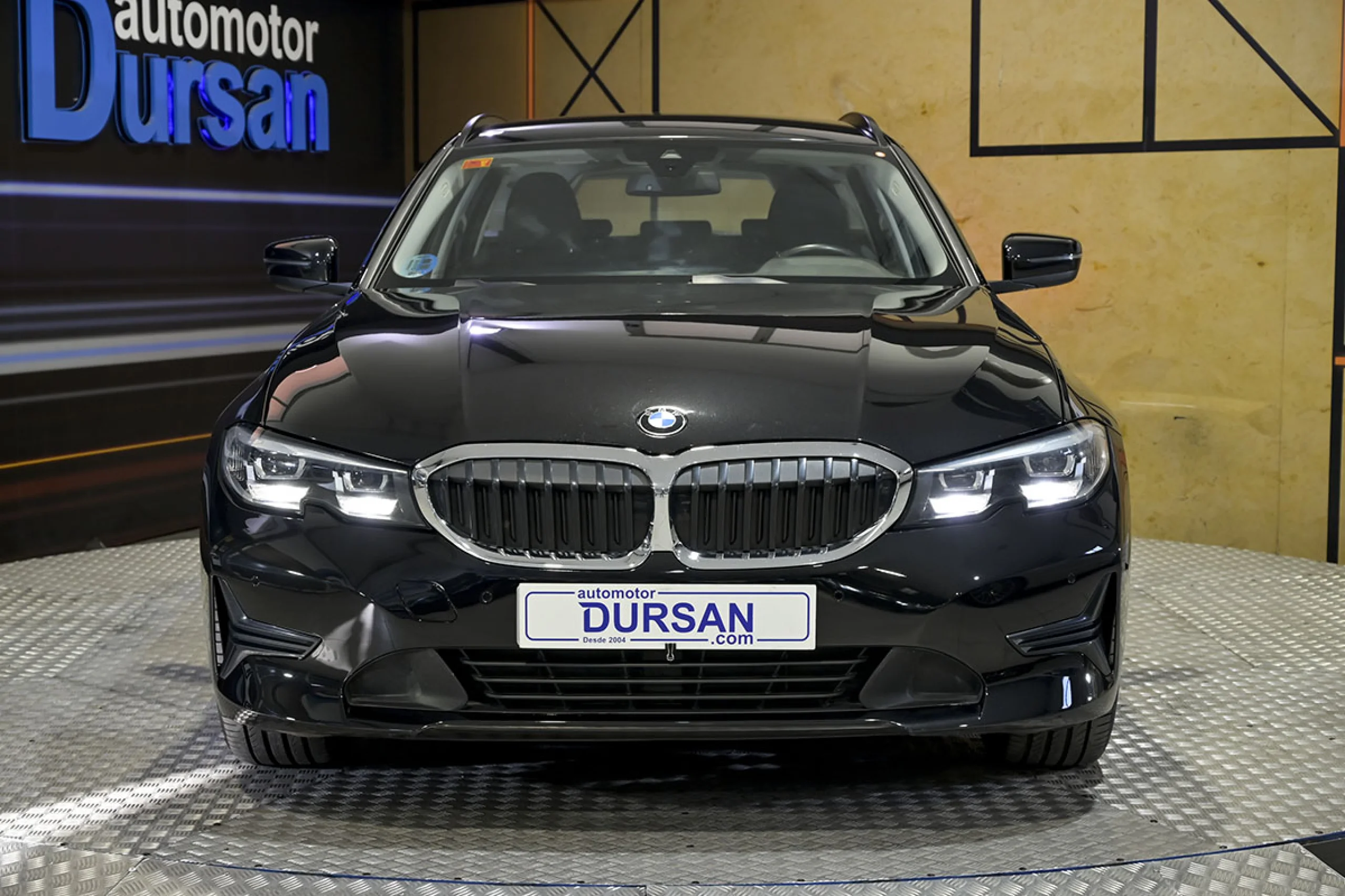 BMW 318 Serie 3 318d Auto.Touring - Foto 2