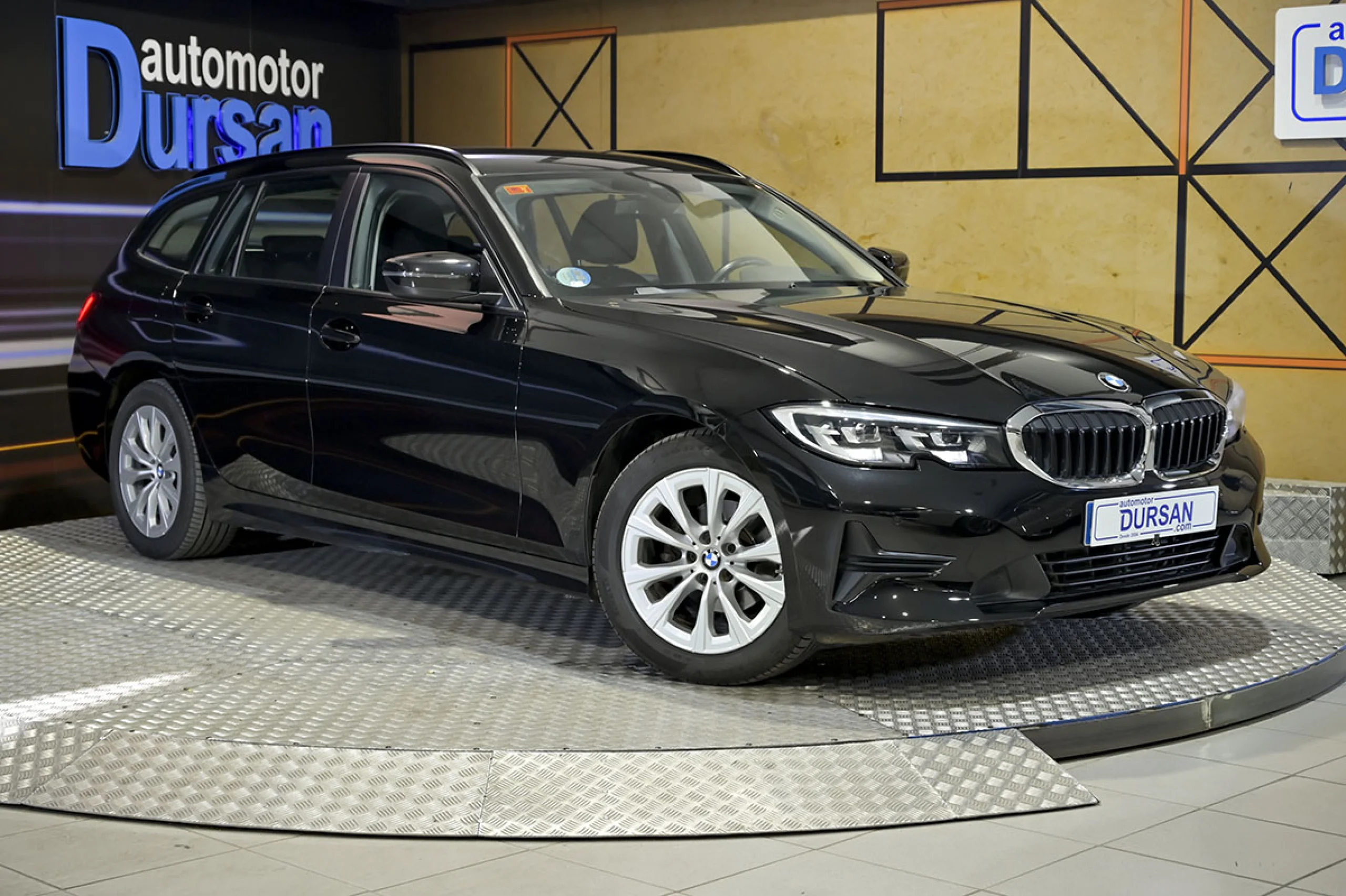 BMW 318 Serie 3 318d Auto.Touring - Foto 3
