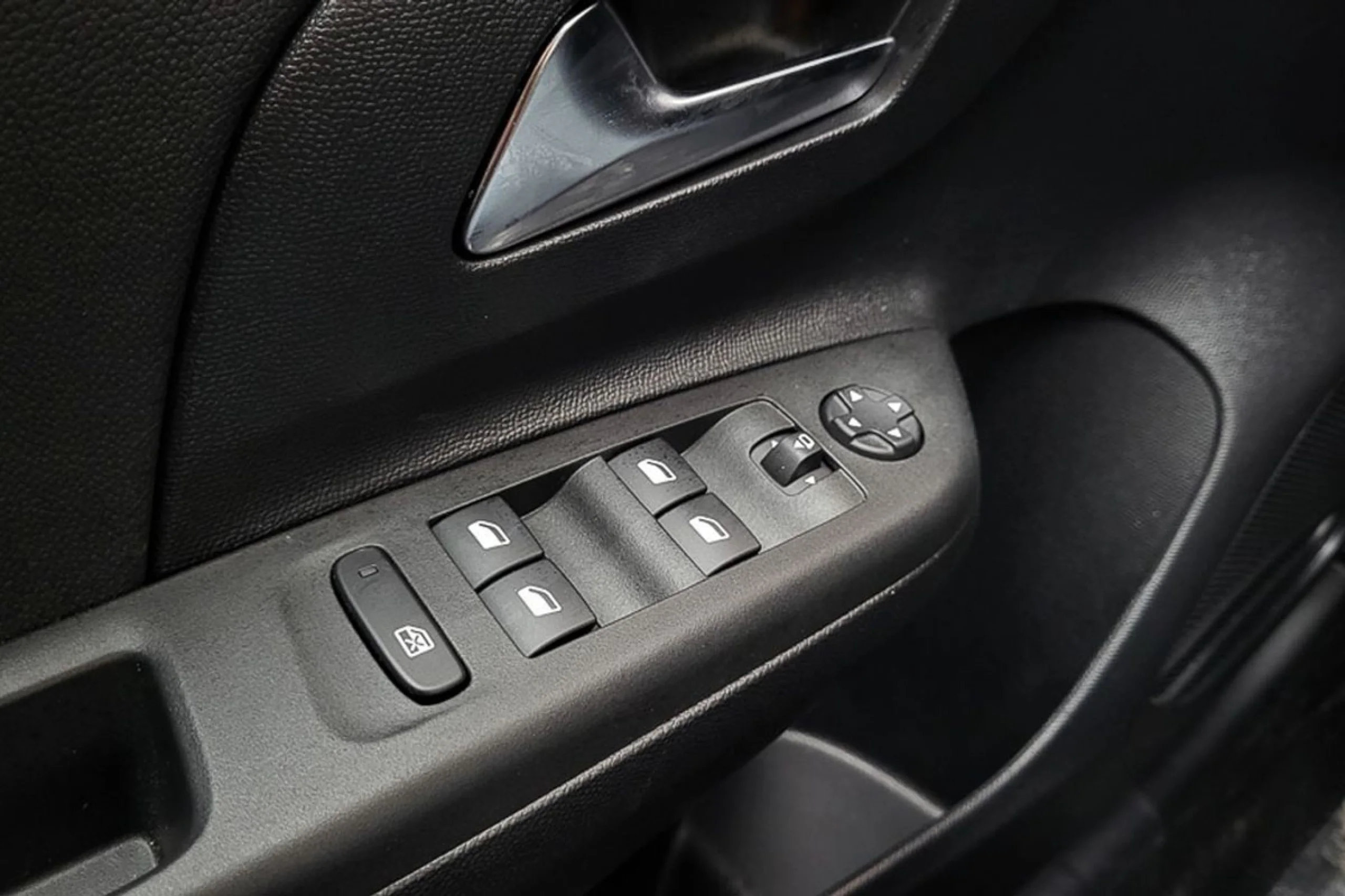 Opel Corsa e 50kWh GS - Foto 14