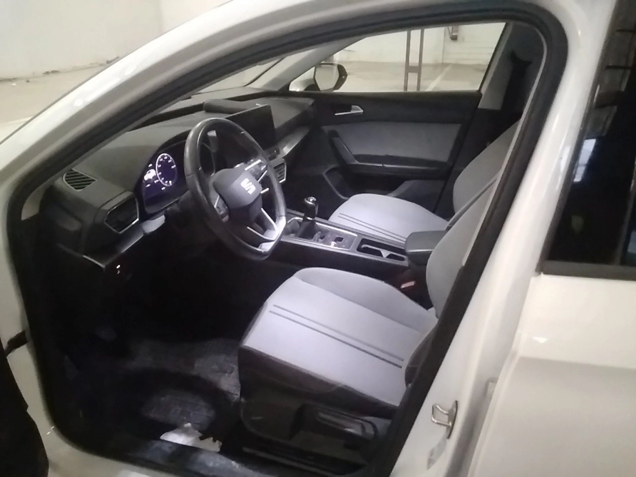 Seat Leon 2.0 TDI 85kW S&amp;S Style Go - Foto 7