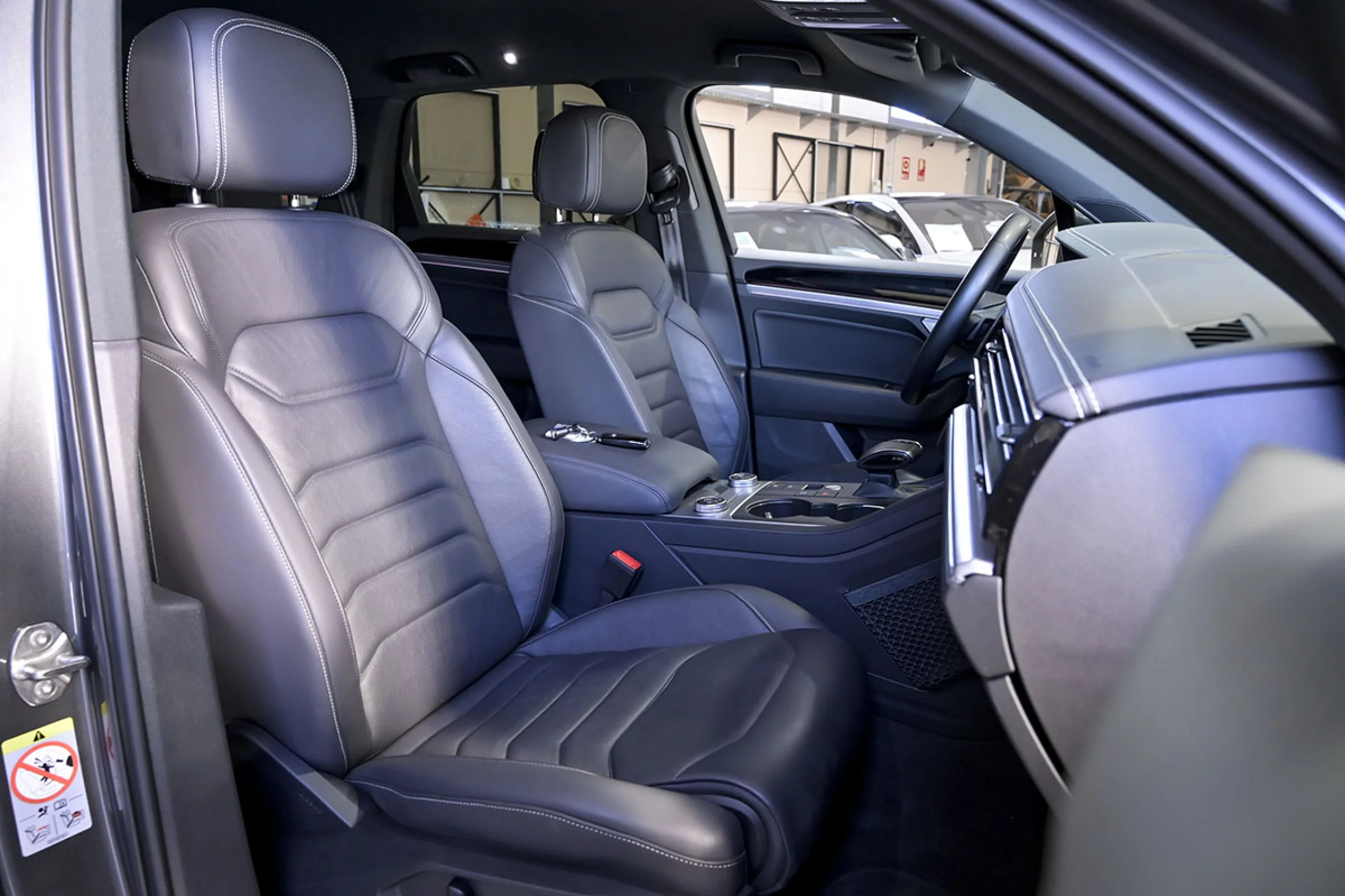 Volkswagen Touareg Prem Eleg 3.0 V6 TDI 210kW Tip 4M - Foto 28
