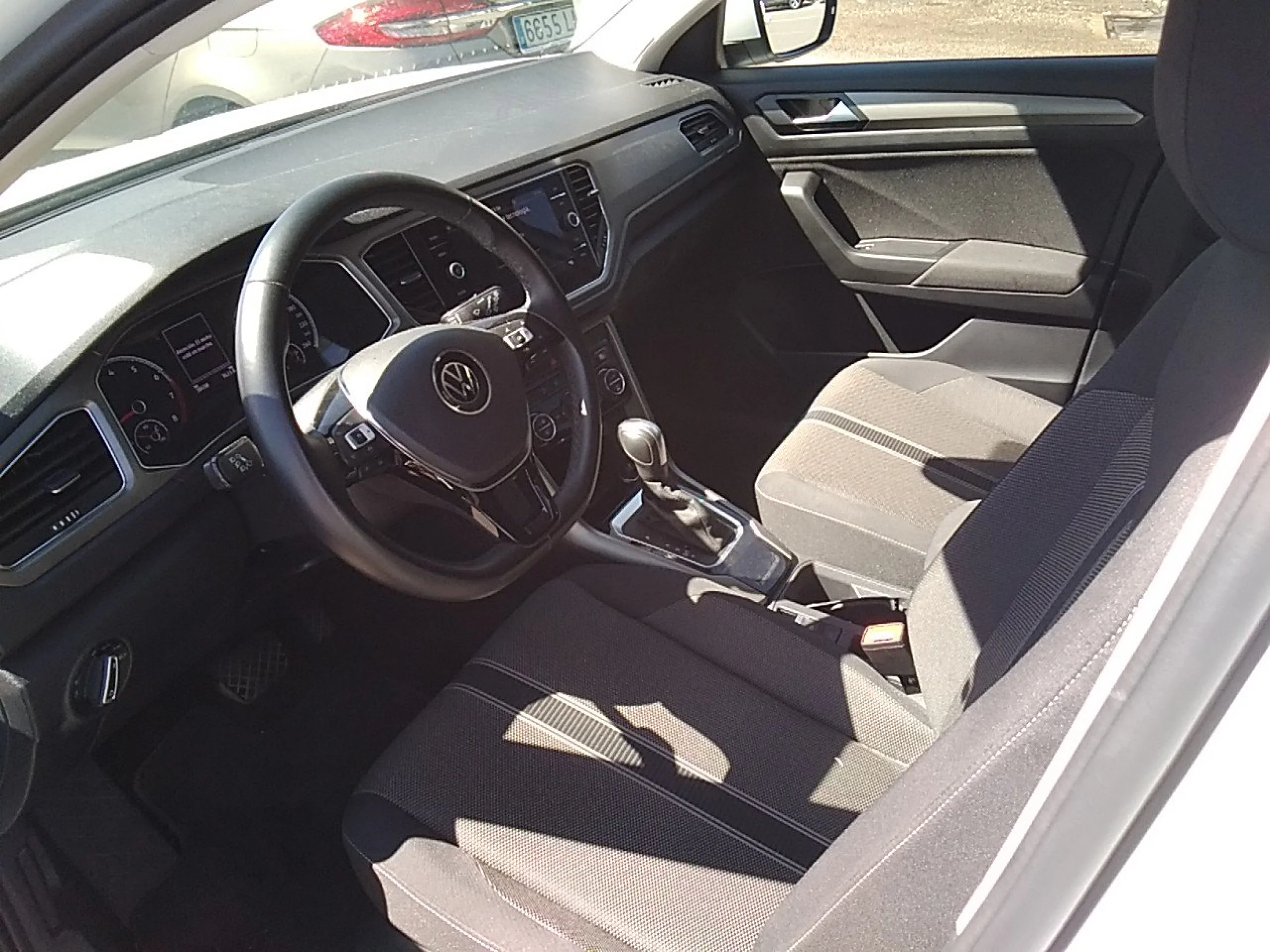 Volkswagen T-Roc Advance 1.5 TSI 110kW (150CV) DSG - Foto 7