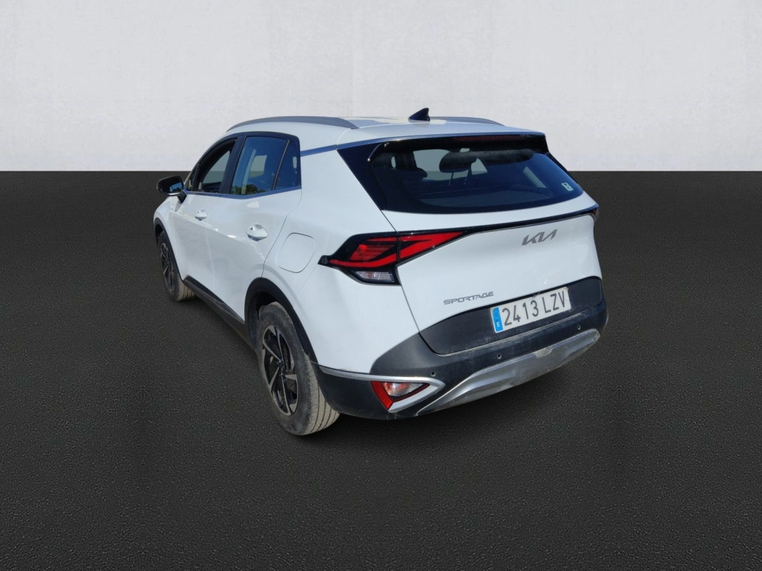 Kia Sportage 1.6 CRDi MHEV 100kW (136CV) Business 4x4 - Foto 6