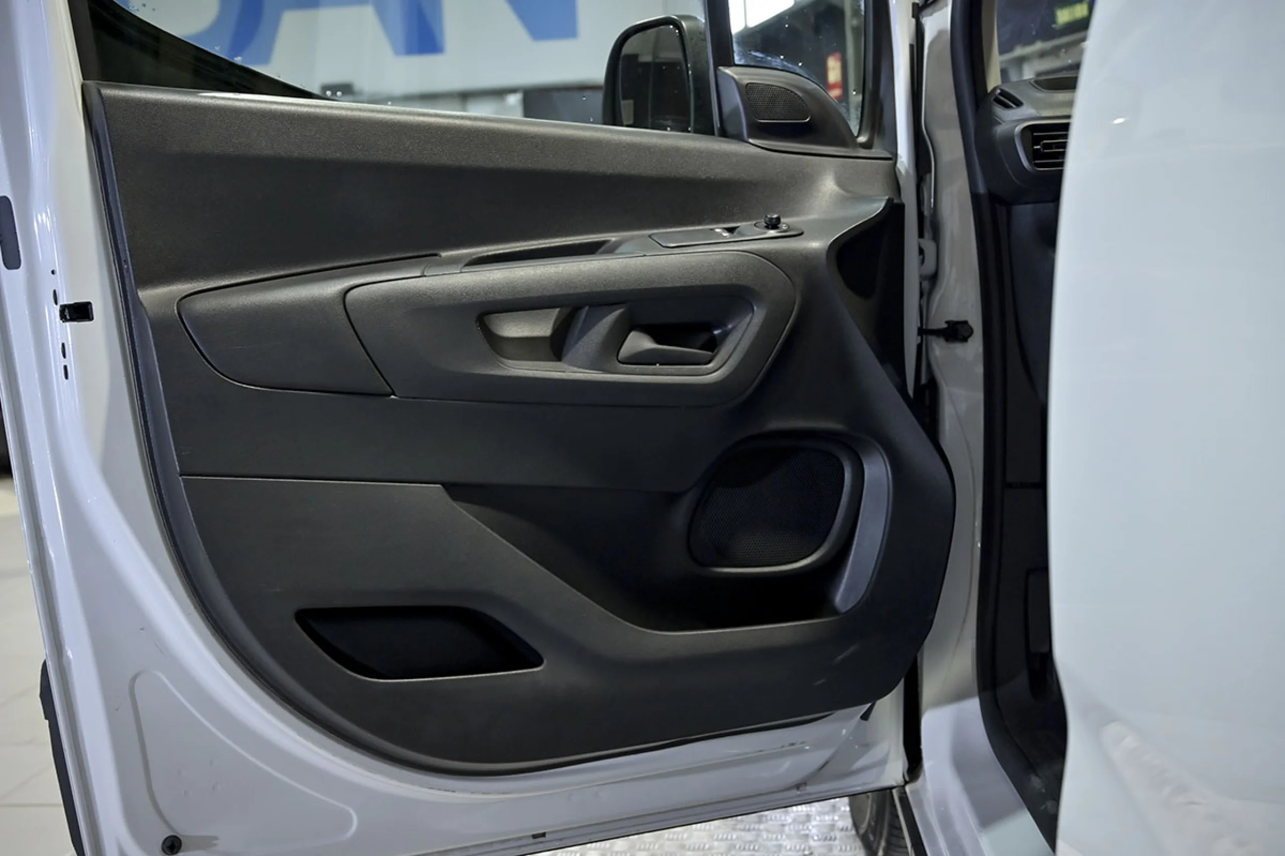 Peugeot Rifter Active Pack Standard BlueHDi 73kW - Foto 28